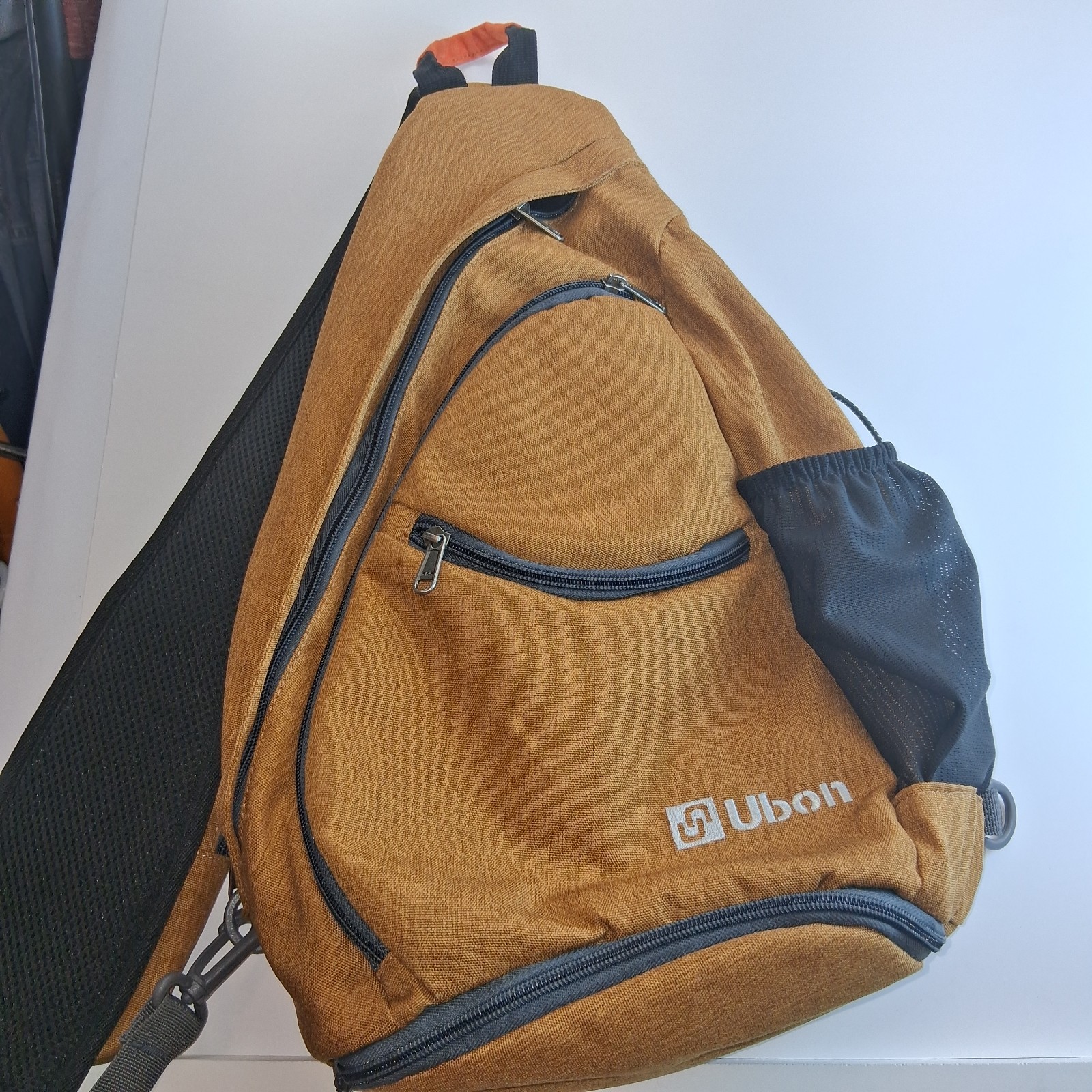 UBON SLING BACKPACK BROWN