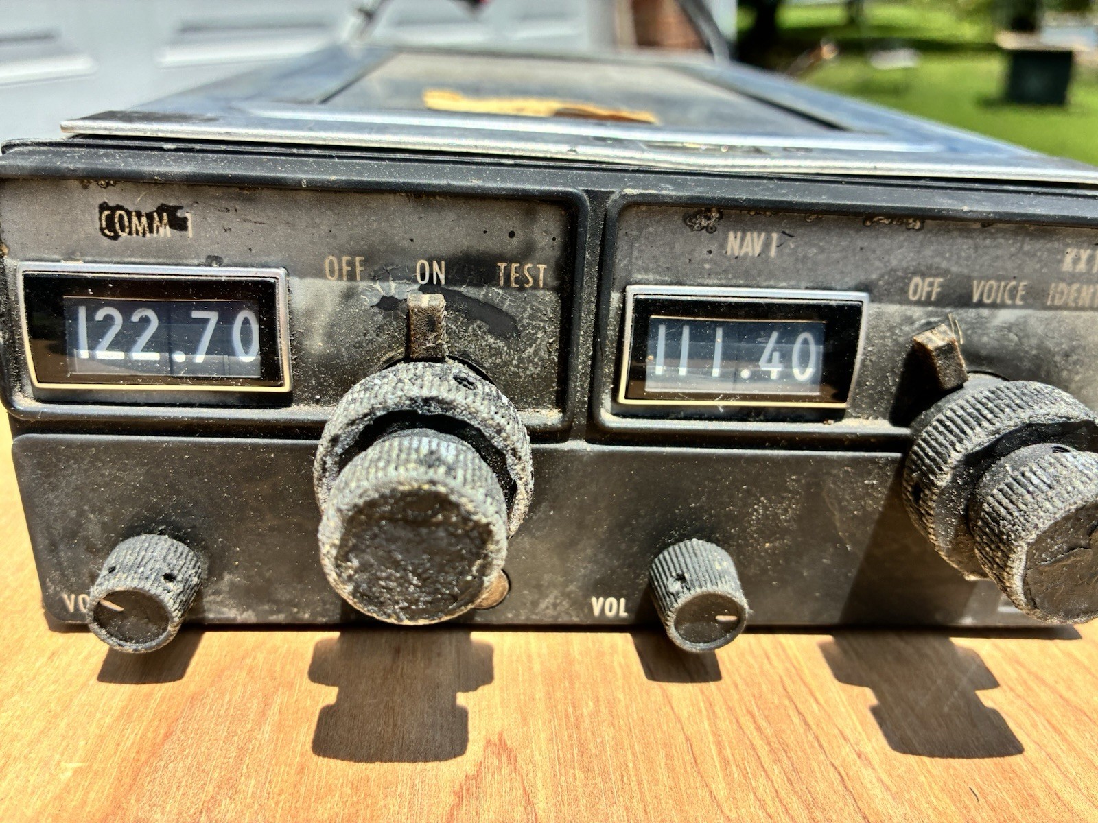 King KX170B NAV/COM Radio with Tray