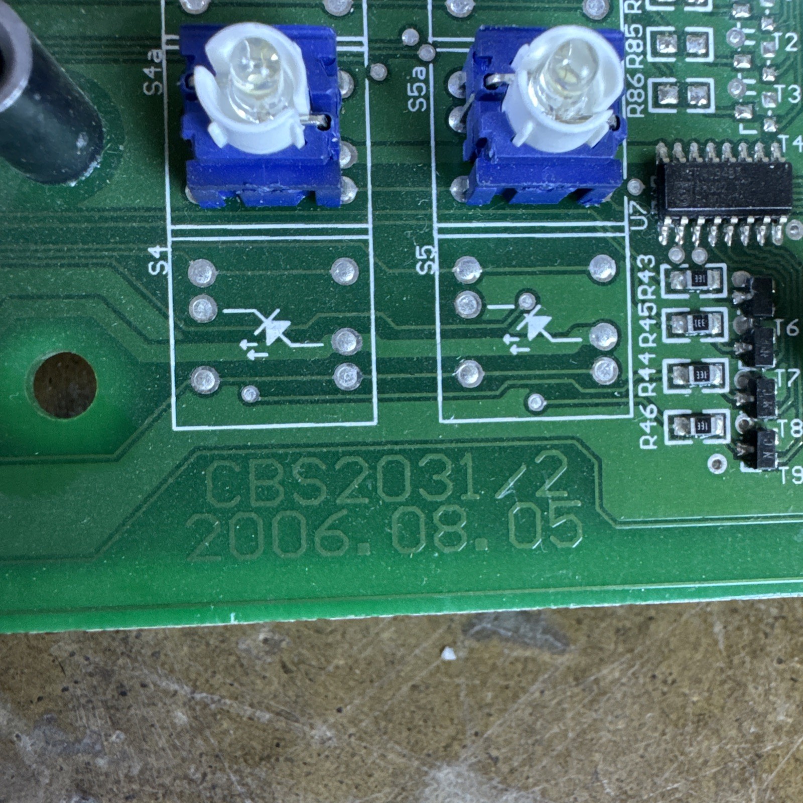 Fetco CBS2031/2 D2P Board Switching Assembly, 8 Keys 2006