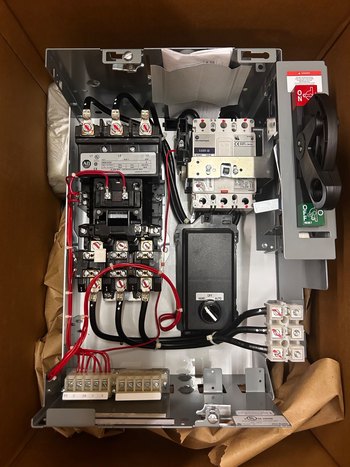NEW ALLEN BRADLEY 2113B MCC MOTOR SIZE 3 STARTER 100A BREAKER 2113B-DAHD W/DOOR