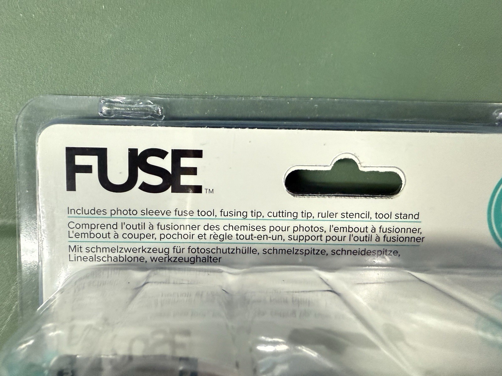 We R Memory Keepers FUSE Tool European Version w/ US Adapter Scrapbooking