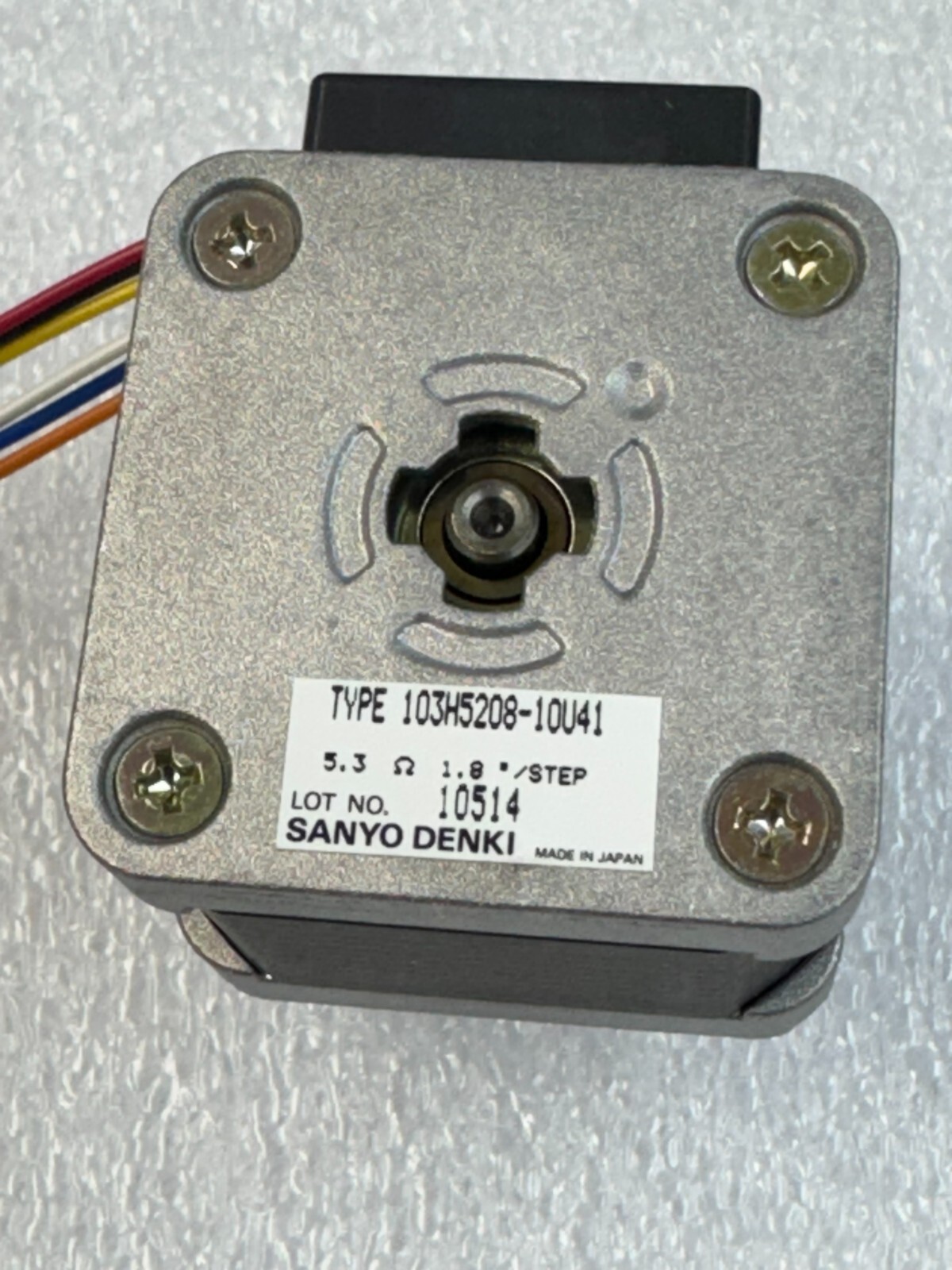 Sanyo 2-Phase Step Stepper Motor 103H5208-10U41 Nema 17 Frame Hobby NEW