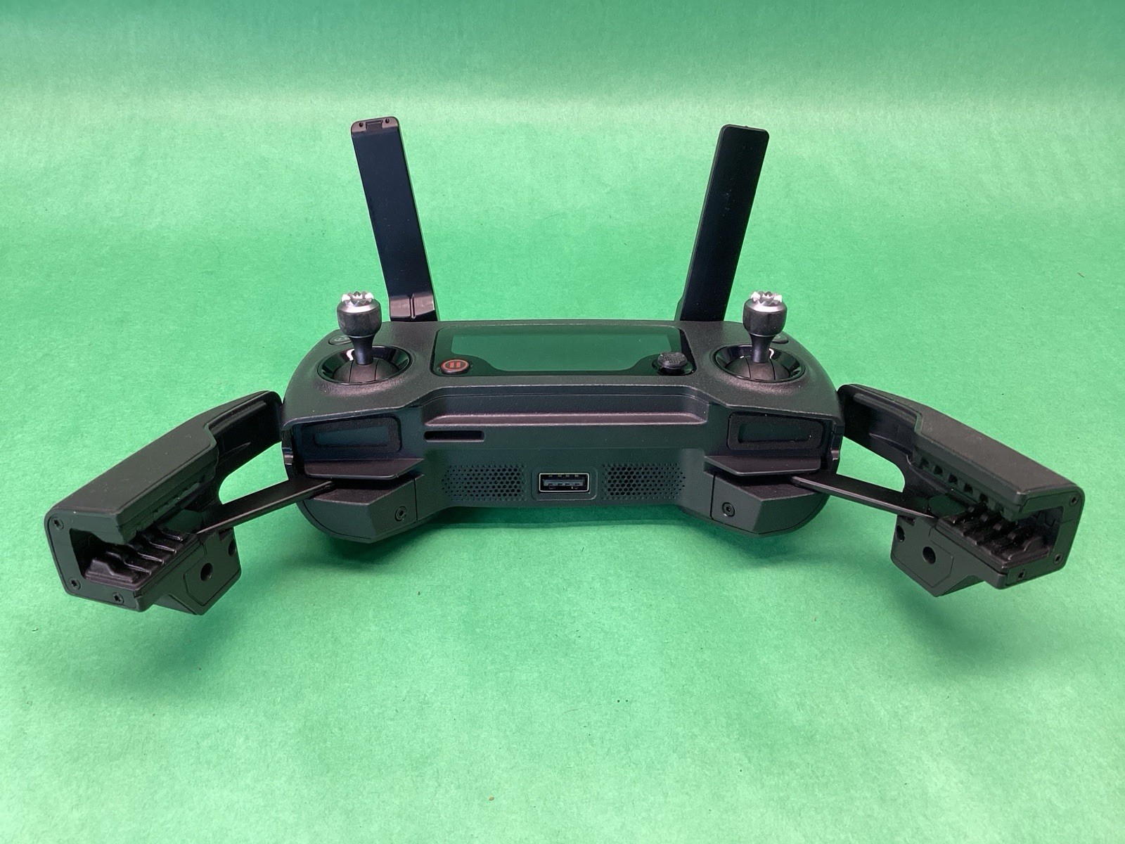 DJI Mavic Pro GL200A Drone Radio Remote Control - POWERS ON - UNTESTED