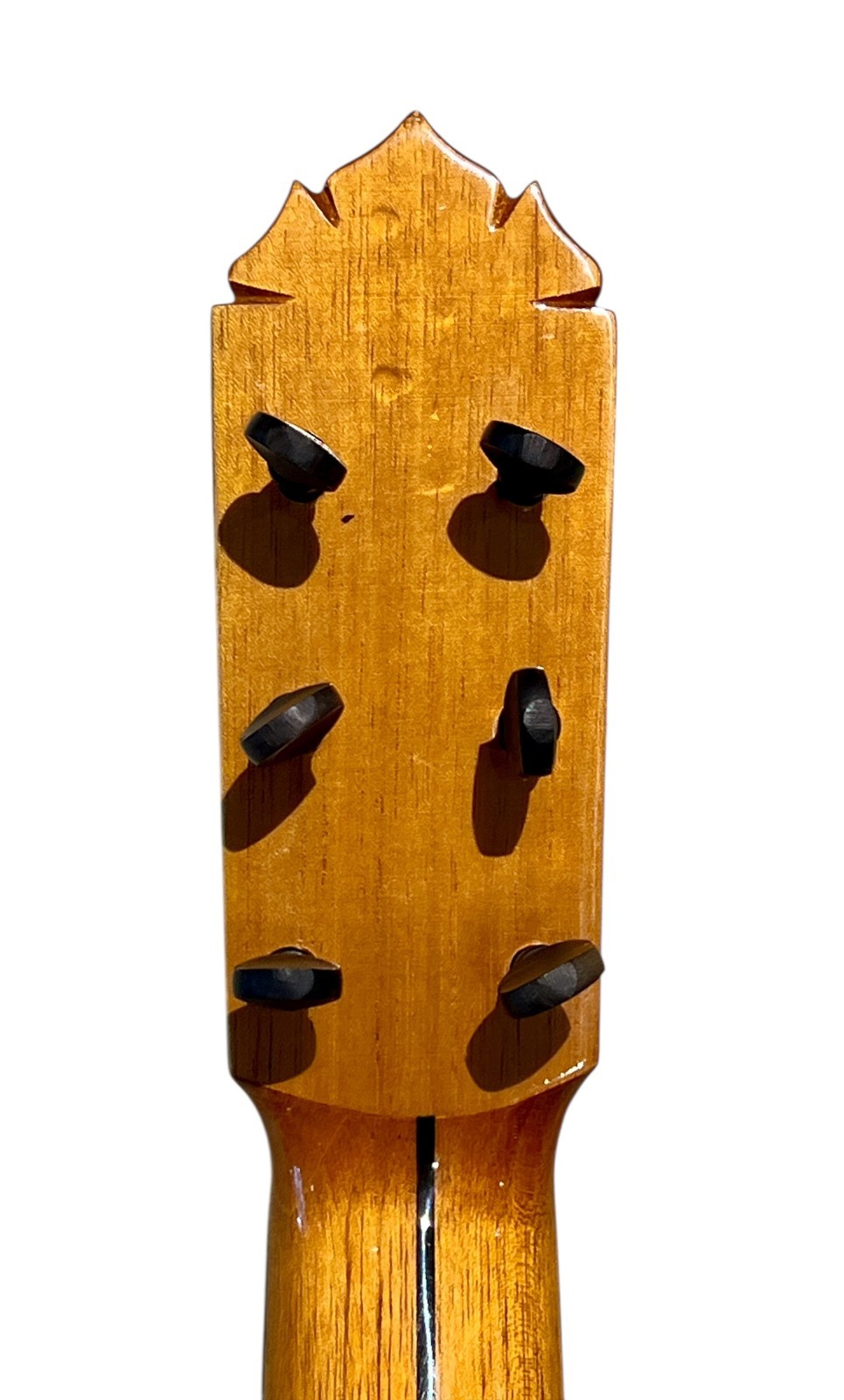 NEW Juan Montes Flamenco Guitar 132 w PEGS Cypress + Solid Spruce Top Made Spain