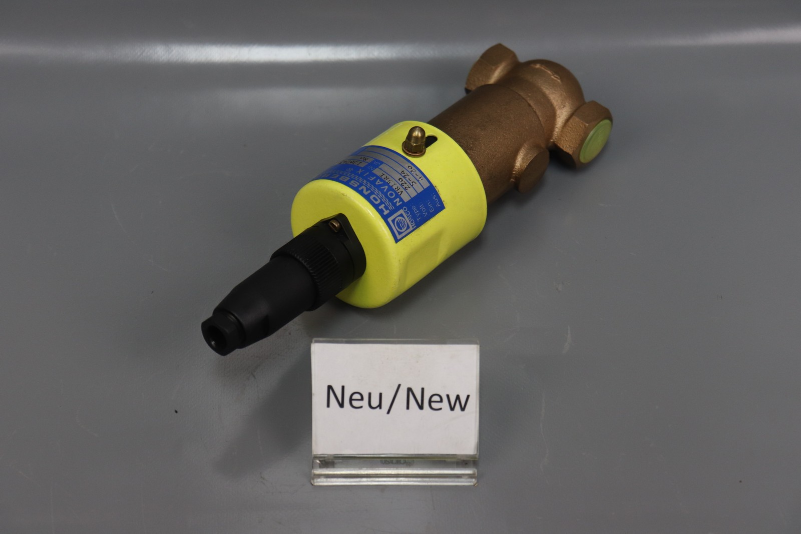 Honsberg Novafix VR15RI 130745 Flow Monitor Unused