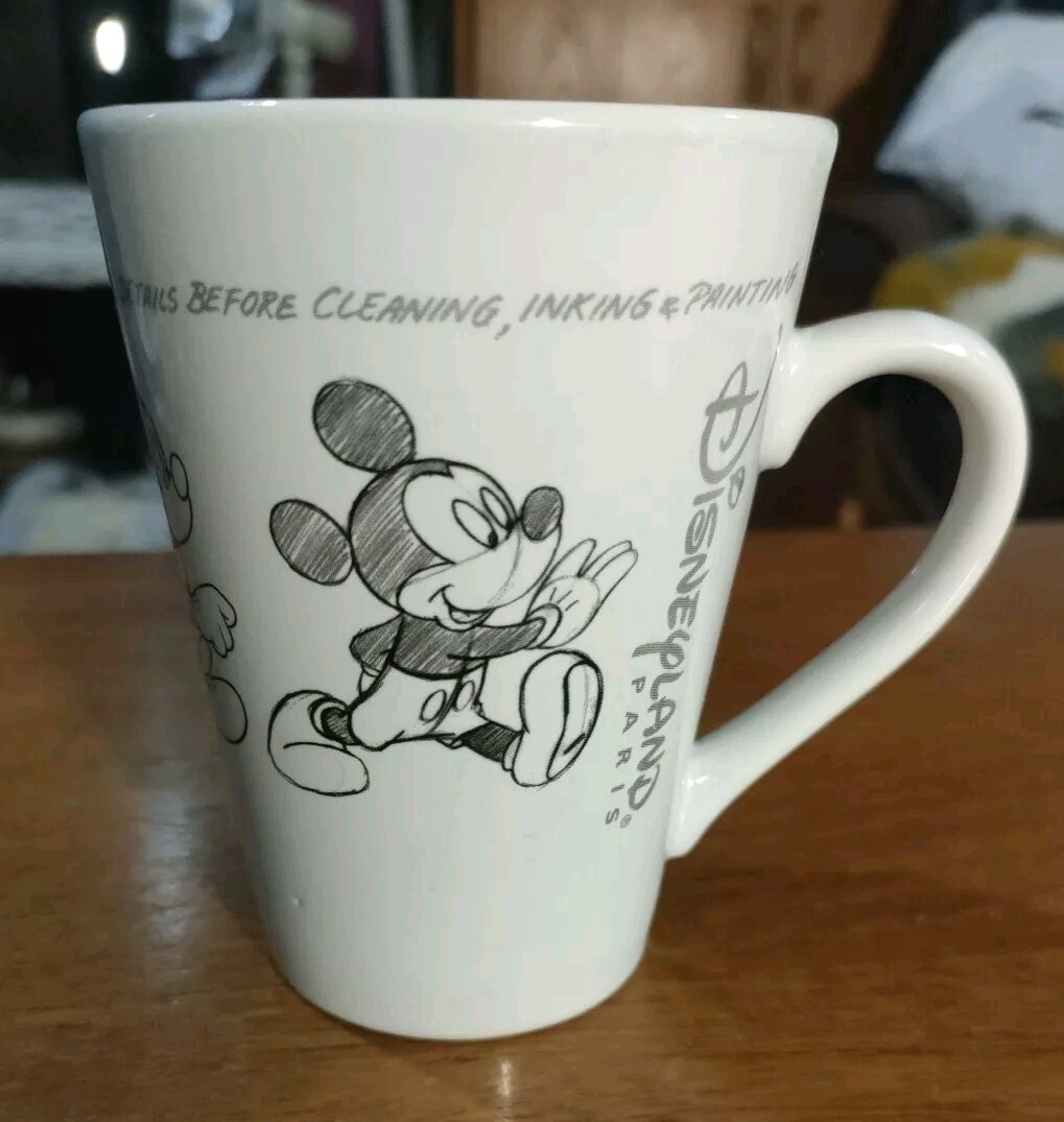 DISNEYLAND PARIS MICKEY MOUSE SKETCH DRAWING MUG