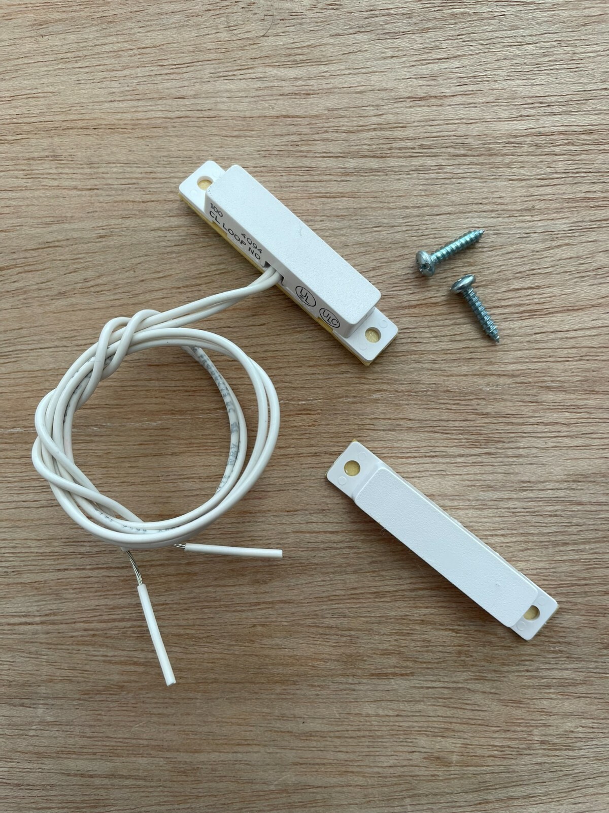GRI 100-12 Magnetic Contact