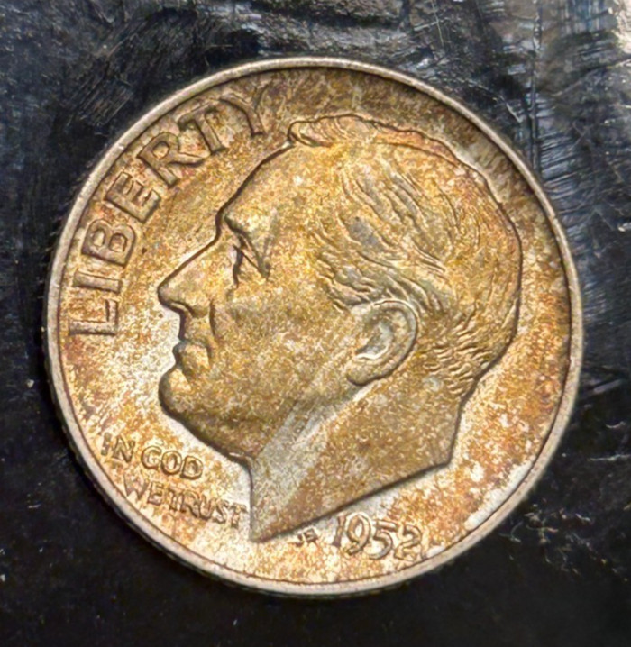 1952-D Silver Roosevelt Dime Raw. Luster & Toning: Gem BU