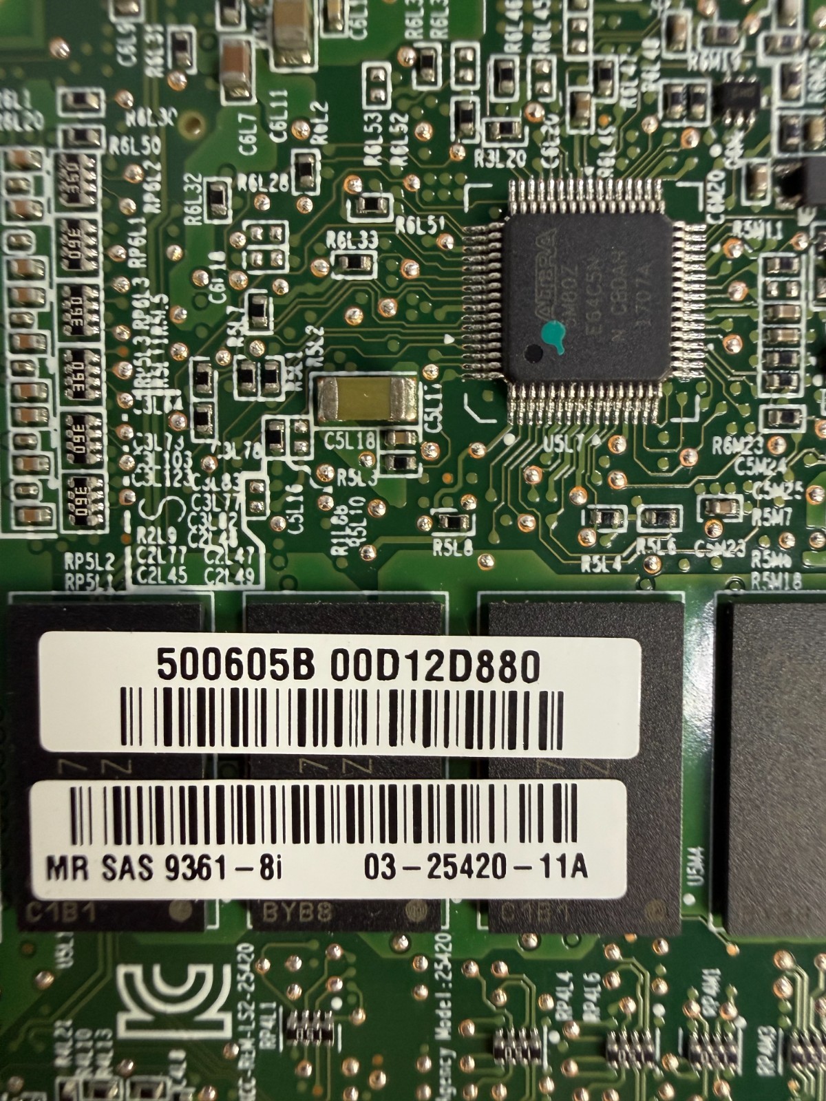 LSI 9361-8i SAS RAID CONTROLLER w/ L3-25376-00A