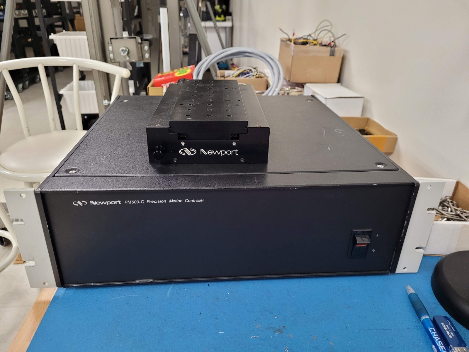 Newport PM500 motorized, 6-inch translation stage, the controller is included