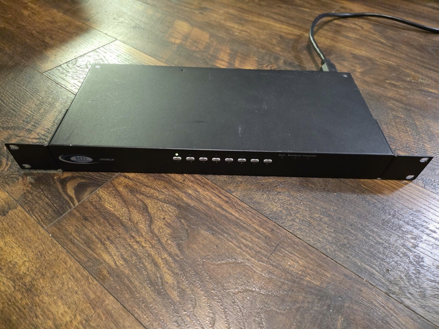 NTI UNIMUX Rackmount HDMI Video Monitor Switcher 8-Port USB/HDMI Model