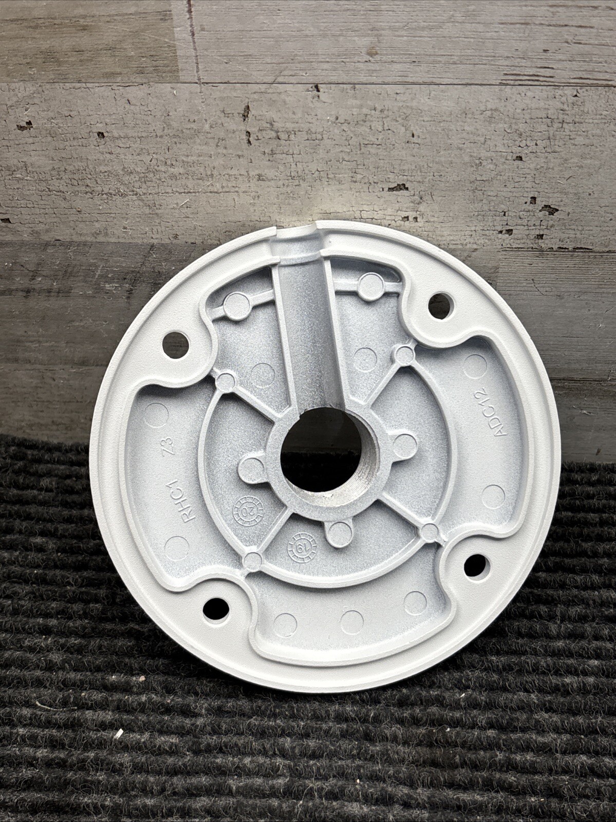 New Hikvision 302700501 CPM Ceiling Pendant Mount