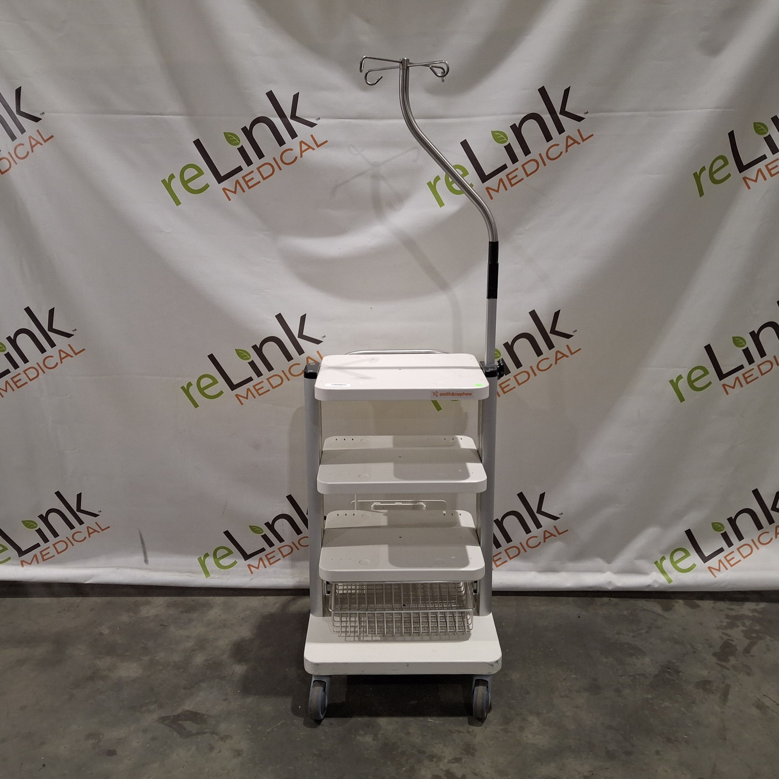 Smith & Nephew Procedure Cart