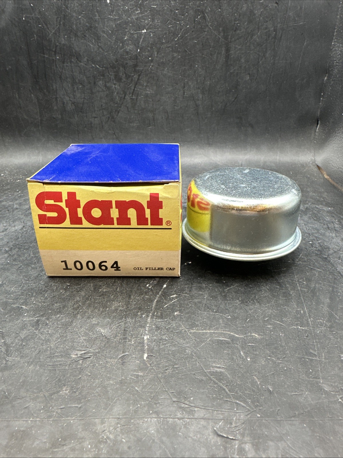 Stant 10064 Crankcase Breather Cap 65-67 MUSTANG & TBIRD +More Tap Desc.