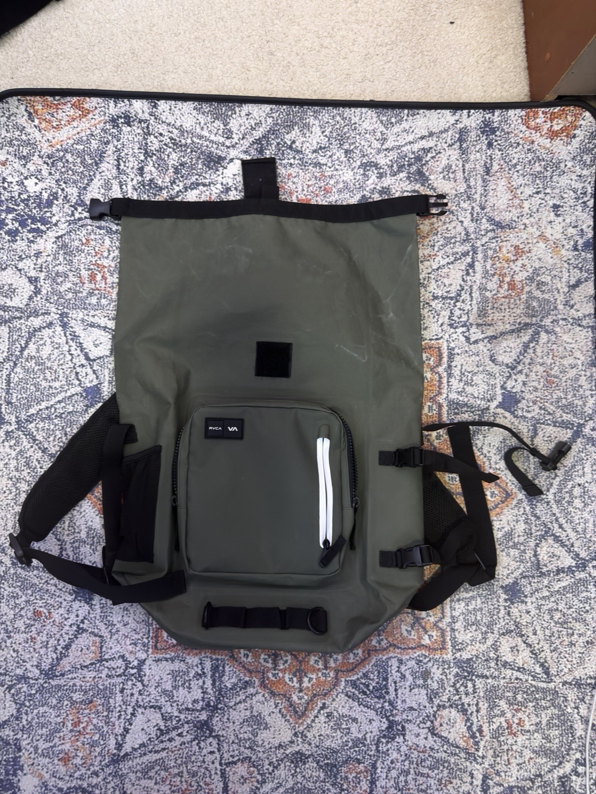 RVCA VA Green Roll Top Hiking/Beach Backpack