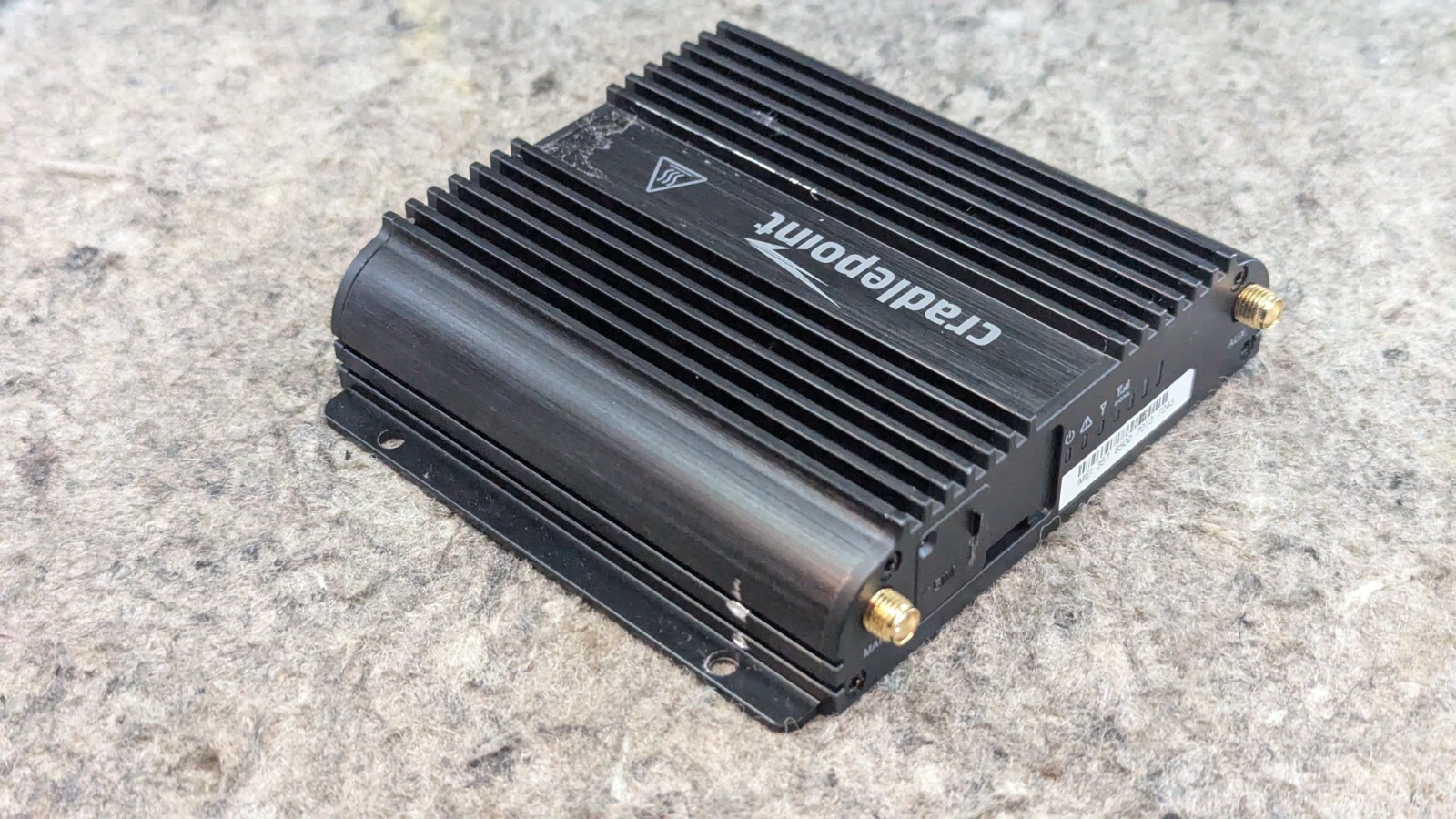 CradlePoint IBR650B-LP4 4G LTE w/ 3G Fallback Router - Untested