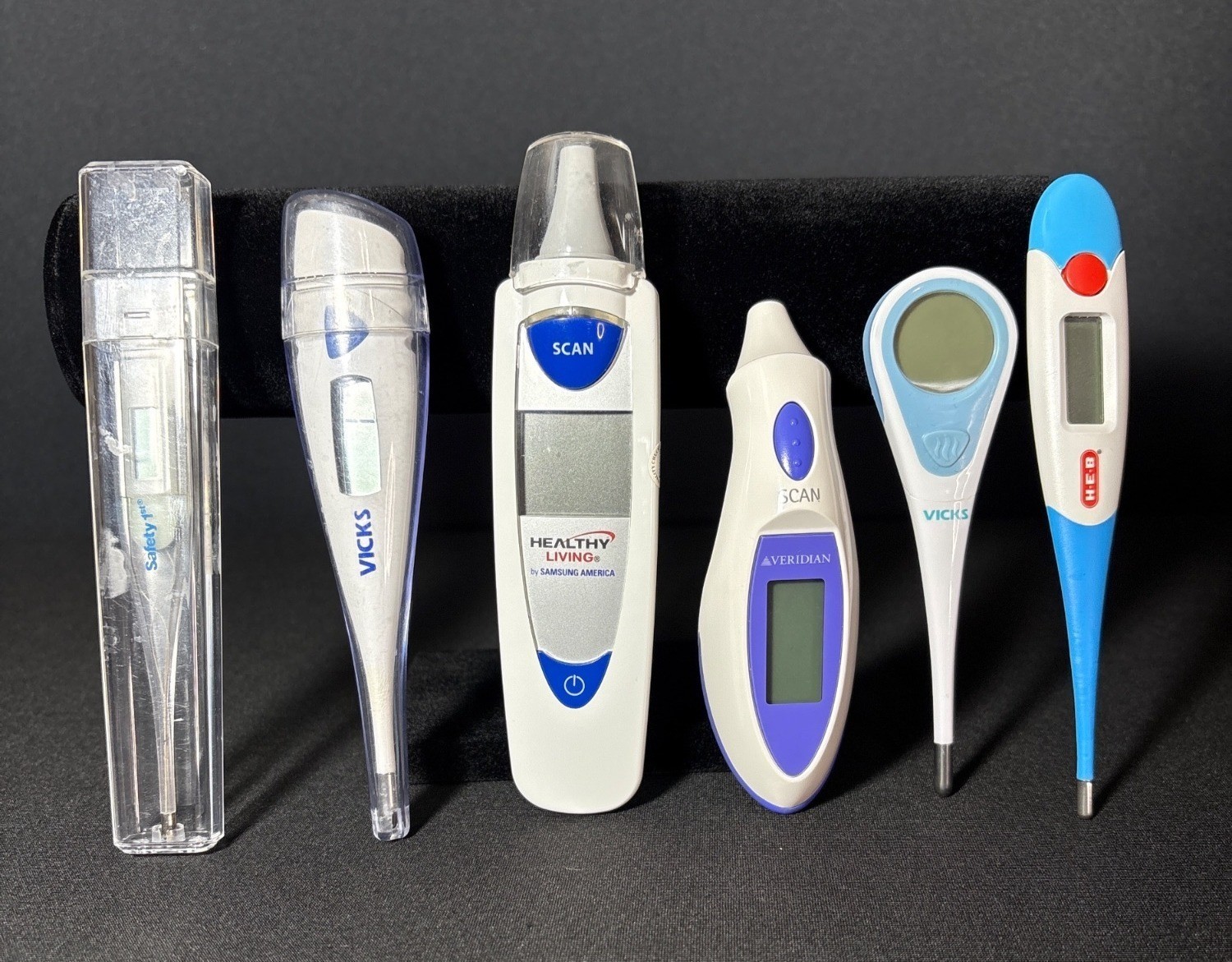 Digital Medical Thermometers Ear & Oral Vicks Veridian HEB Healthy Living Fever