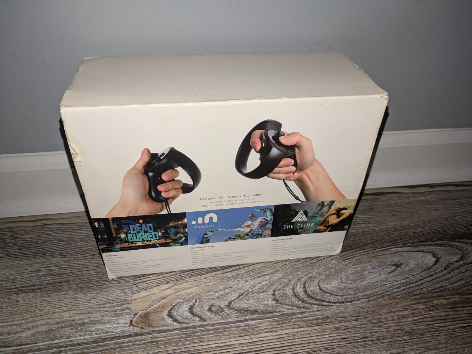 Oculus Rift CV1 - PC VR Headset - Touch Controllers - Sensors - Original Boxes