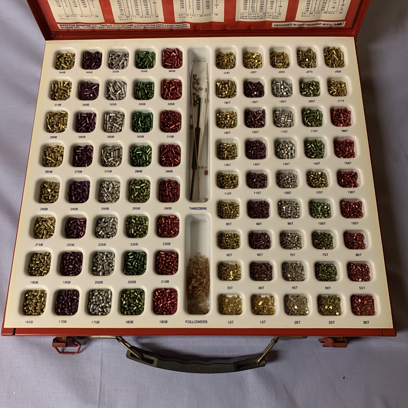Pre-Owned Foley Belsaw  Professional Universal Pinning Kit 80 Different Pins
