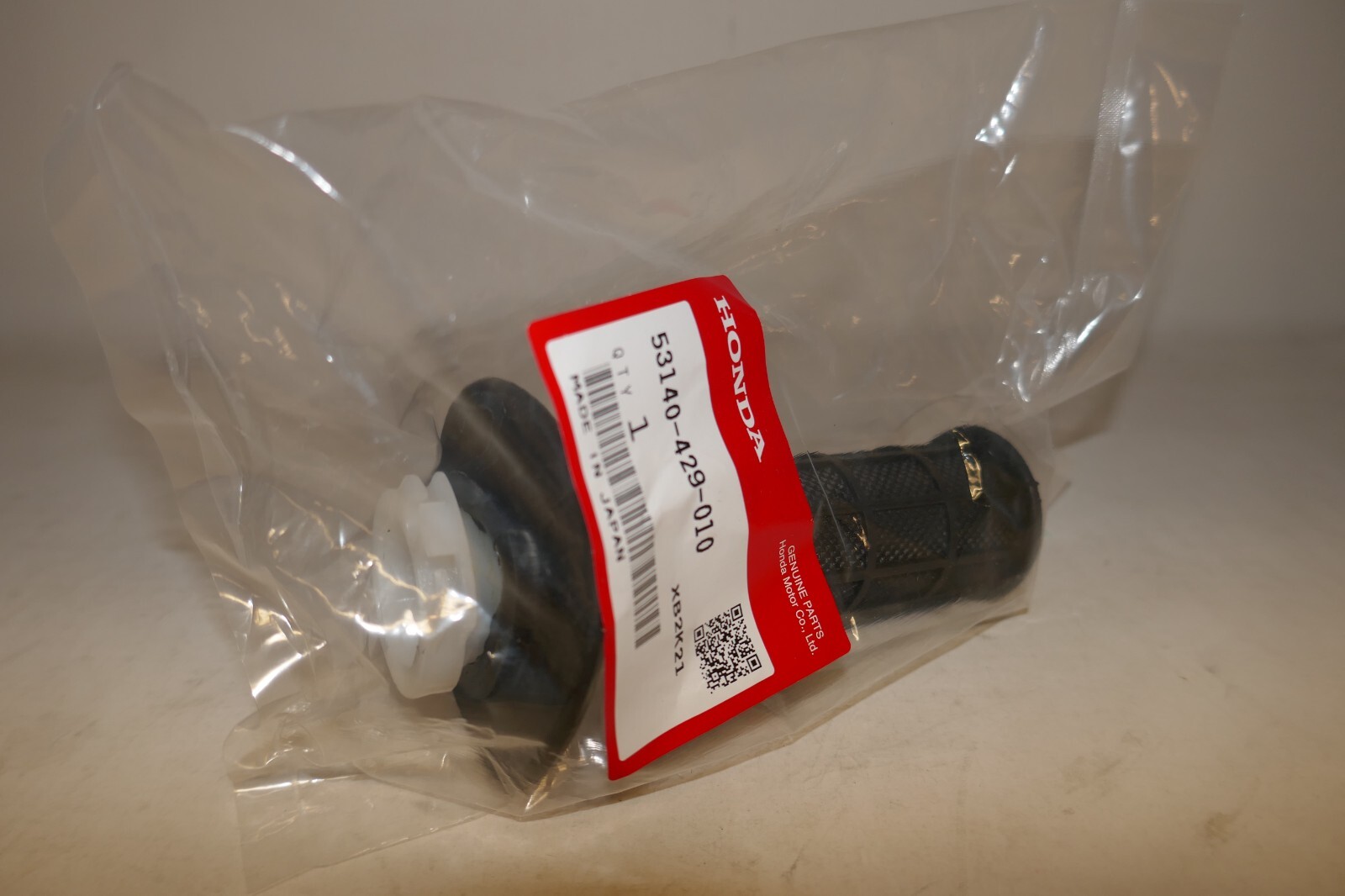 OEM Honda Throttle Tube / Grip 53140-429-010 XR250 XR400 XR600