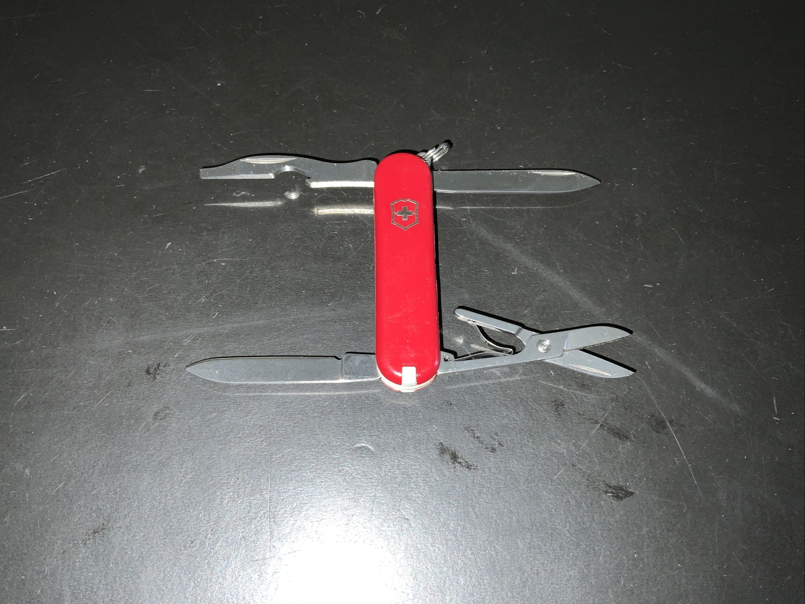 Victorinox Swiss Army Knife Red Rogue 58mm Flathead Screwdriver Very Clean