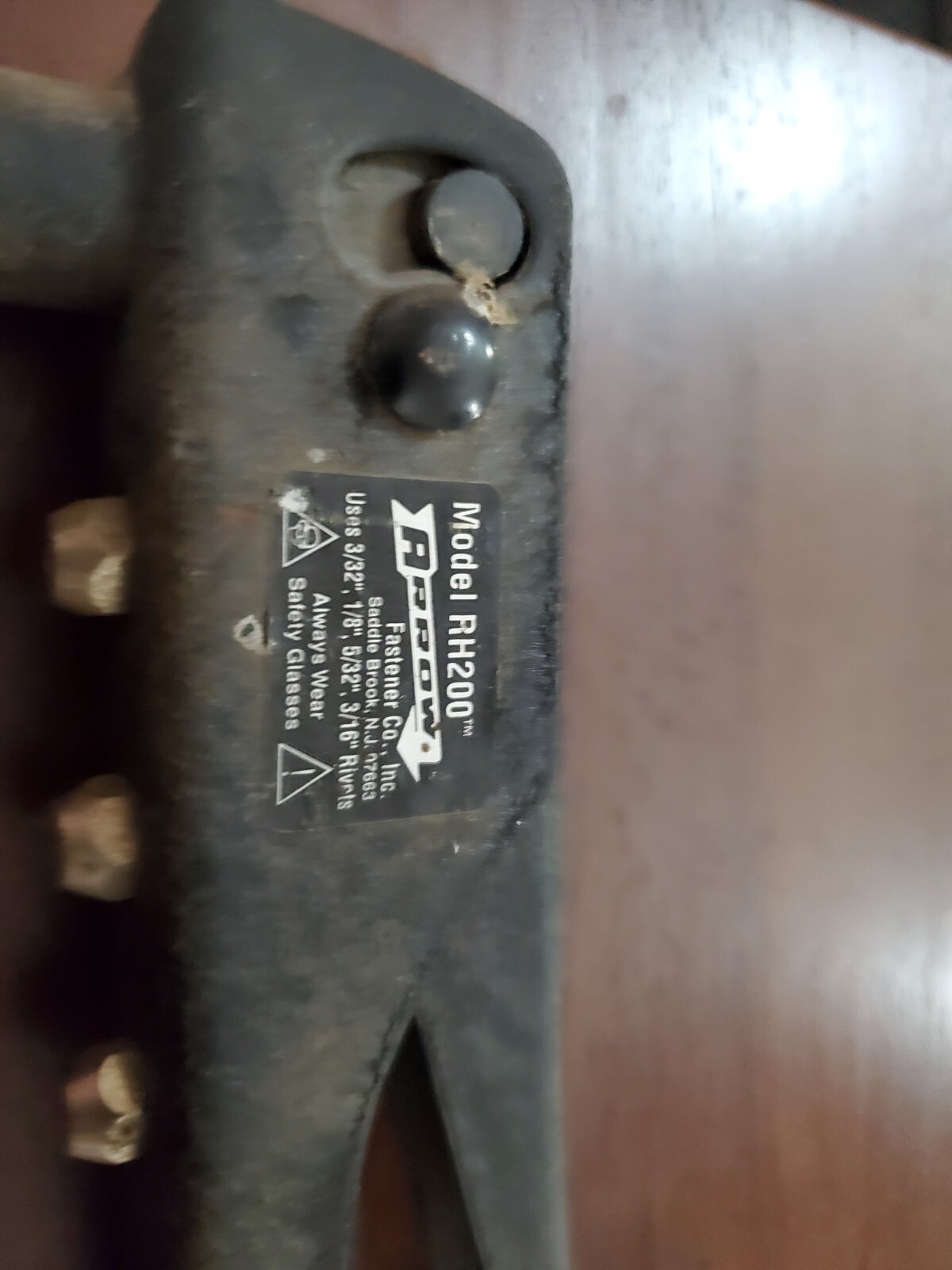 Arrow Fastener Rivet Tool Model RH 200 4 sizes