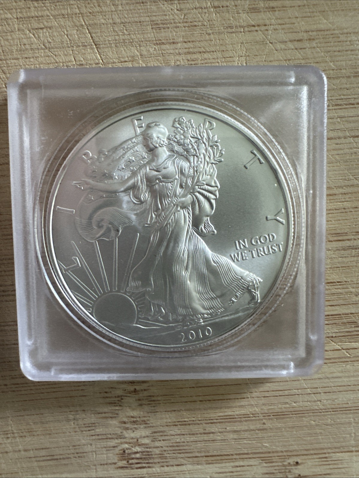 2010 1 Oz Silver American Eagle (Brilliant Uncirculated)