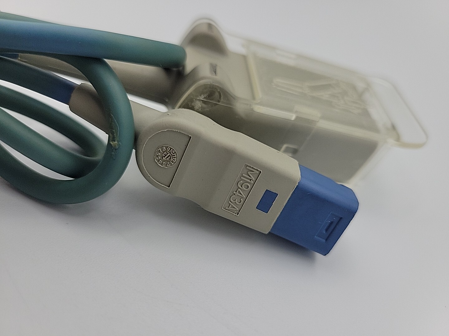 Philips M1943A Reusable SpO2 Extension Adapter 45" Cable