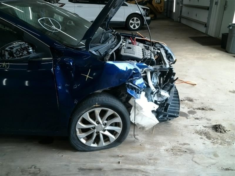 Passenger Right Front Spindle/Knuckle Fits 11-25 LEAF 104534289