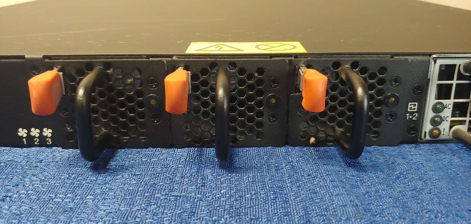 IBM Security XGS 3100 Server. 5122-72M