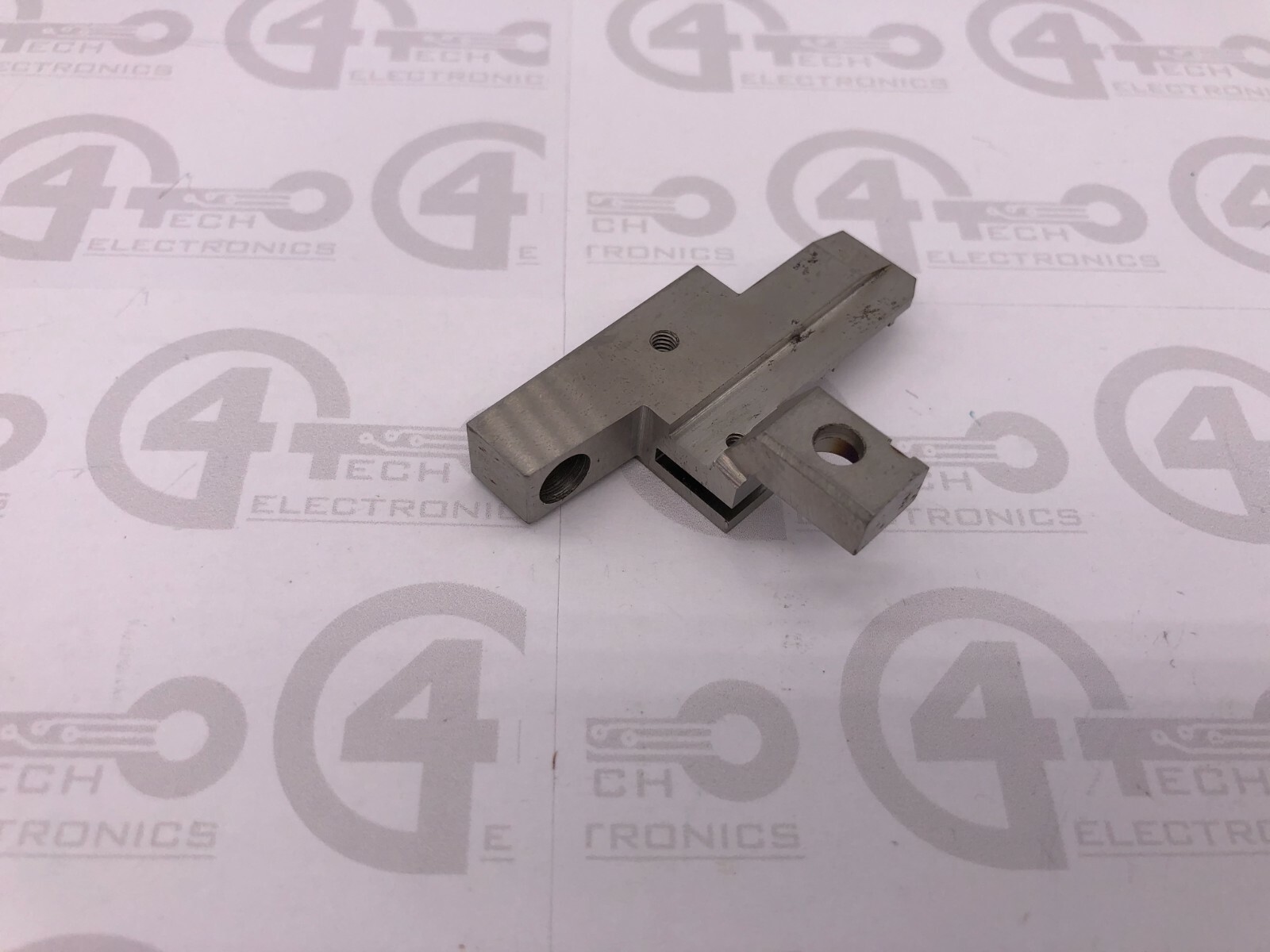 Universal Instruments Radial 46786535 Moving Cutter