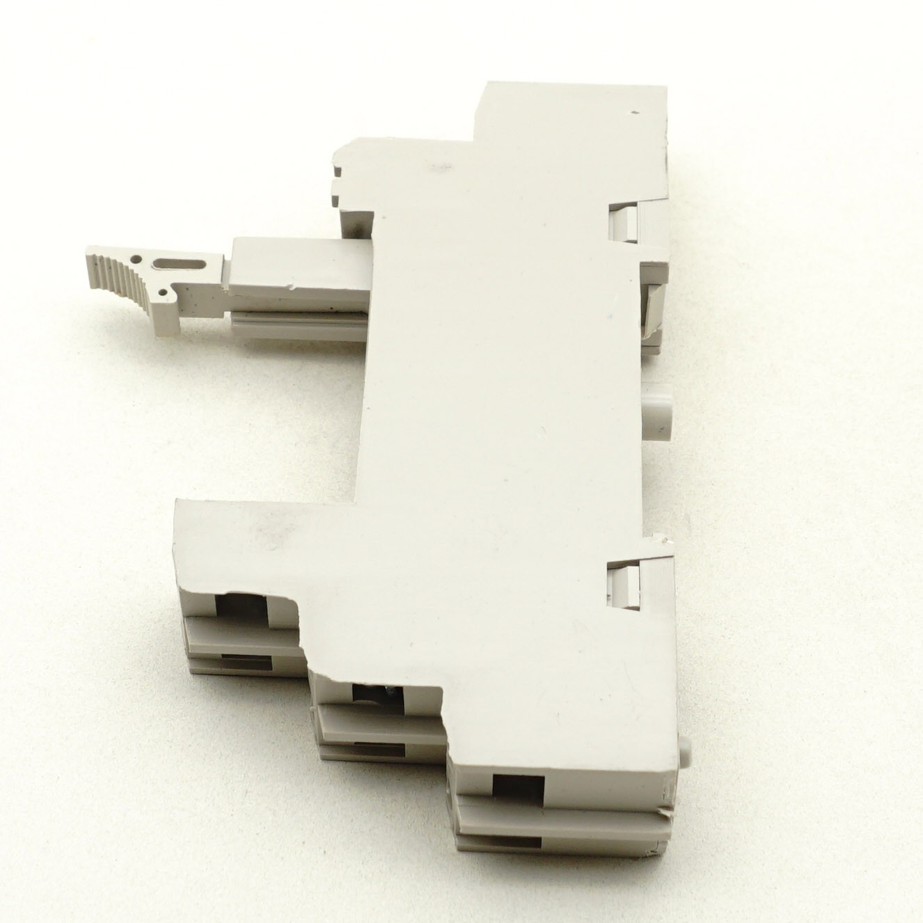 P2RF-08-E Relay Socket for G2R-2-SND G2R-2-S-ND(S) x 2PCS NEW