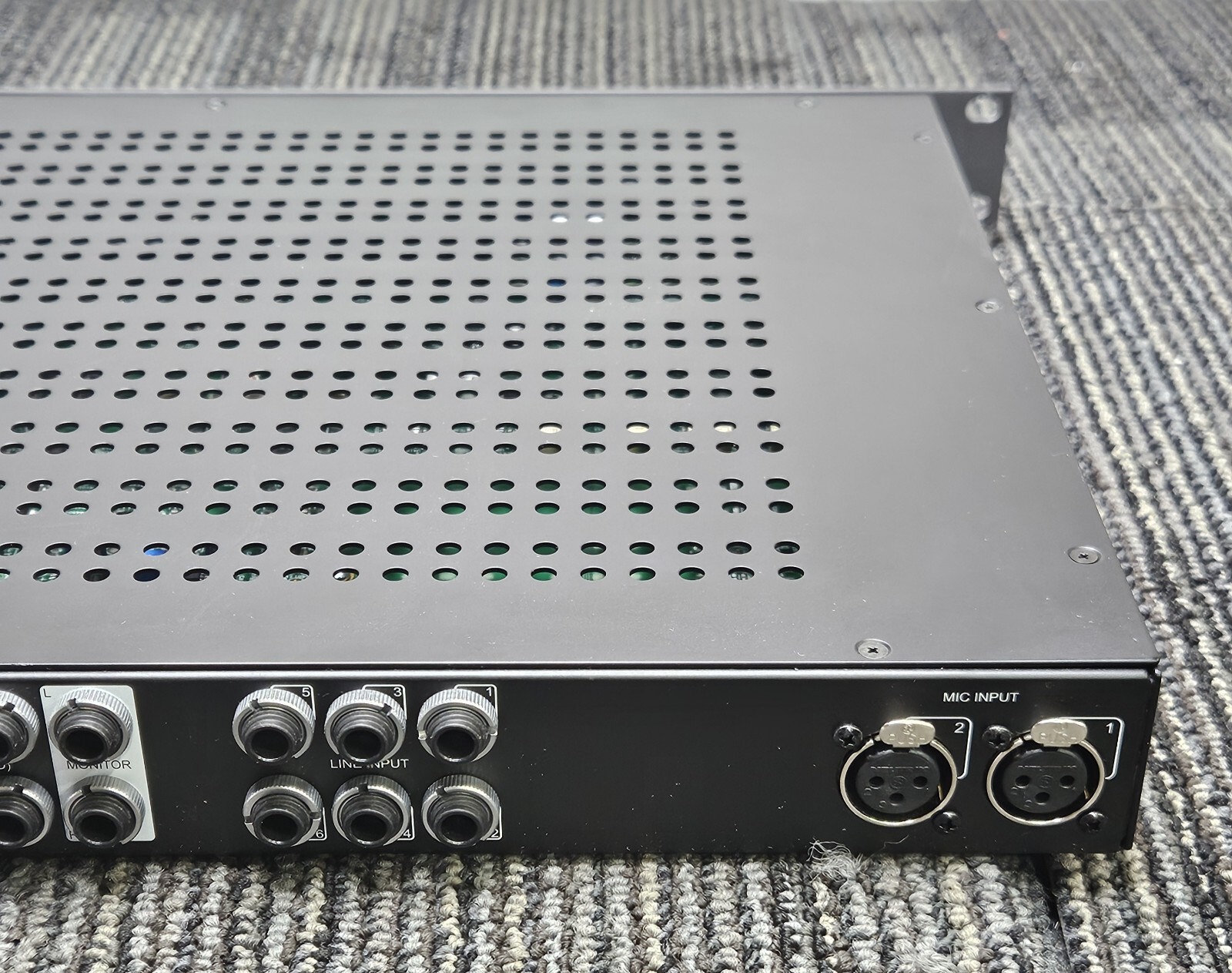 Universal Audio (UAD-2 Apollo X6 HE US) Apollo X6 Thunderbolt Audio Interface