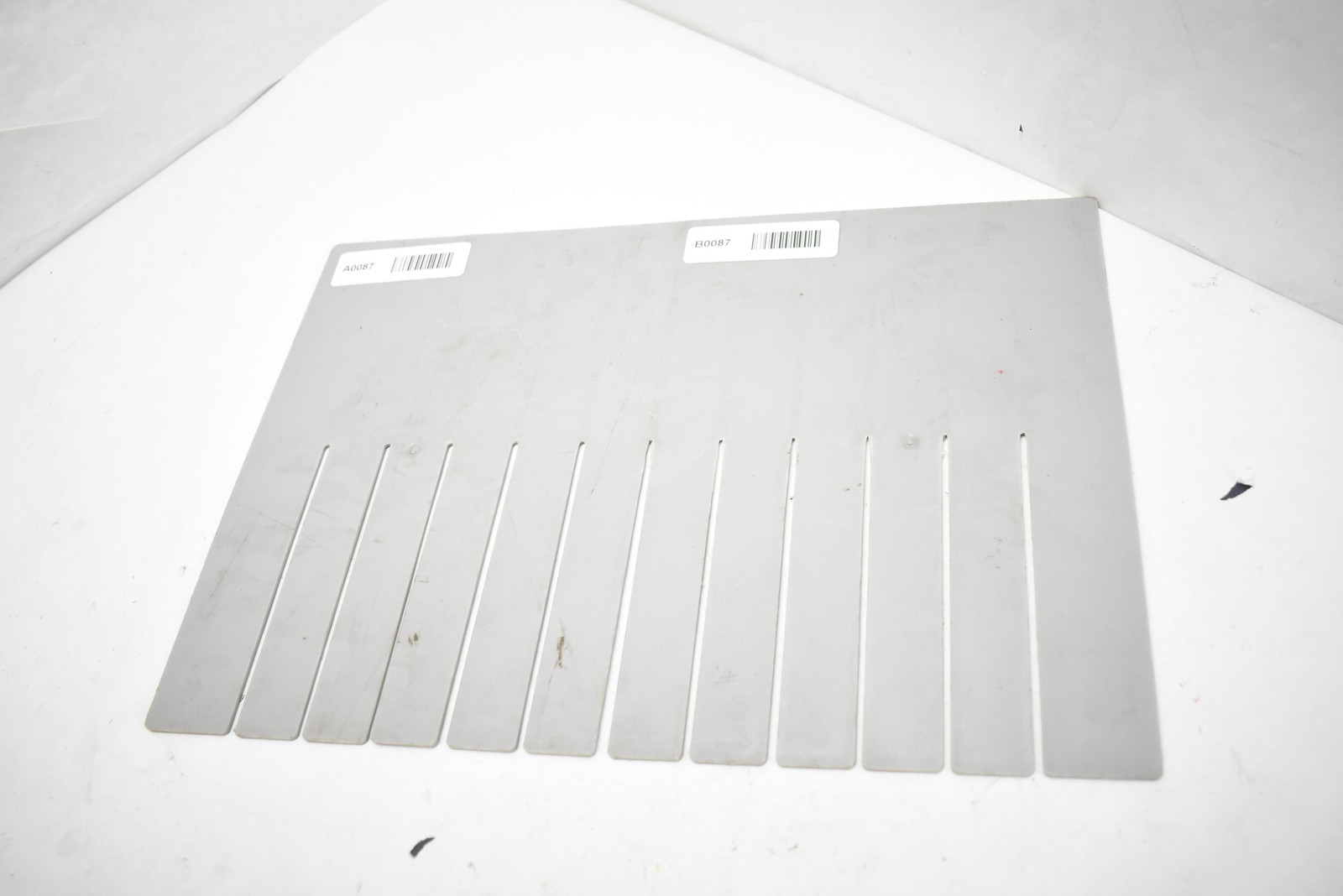 Quantum Storage Systems DS93120 Gray Plastic Slotted Divider Panel Plate