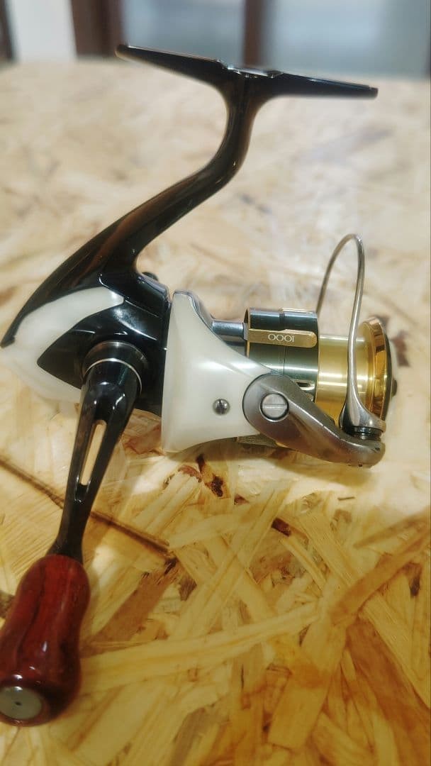 SHIMANO 18 Stella C2500SHG-J Custom Fishing Reel Used JDM Japan