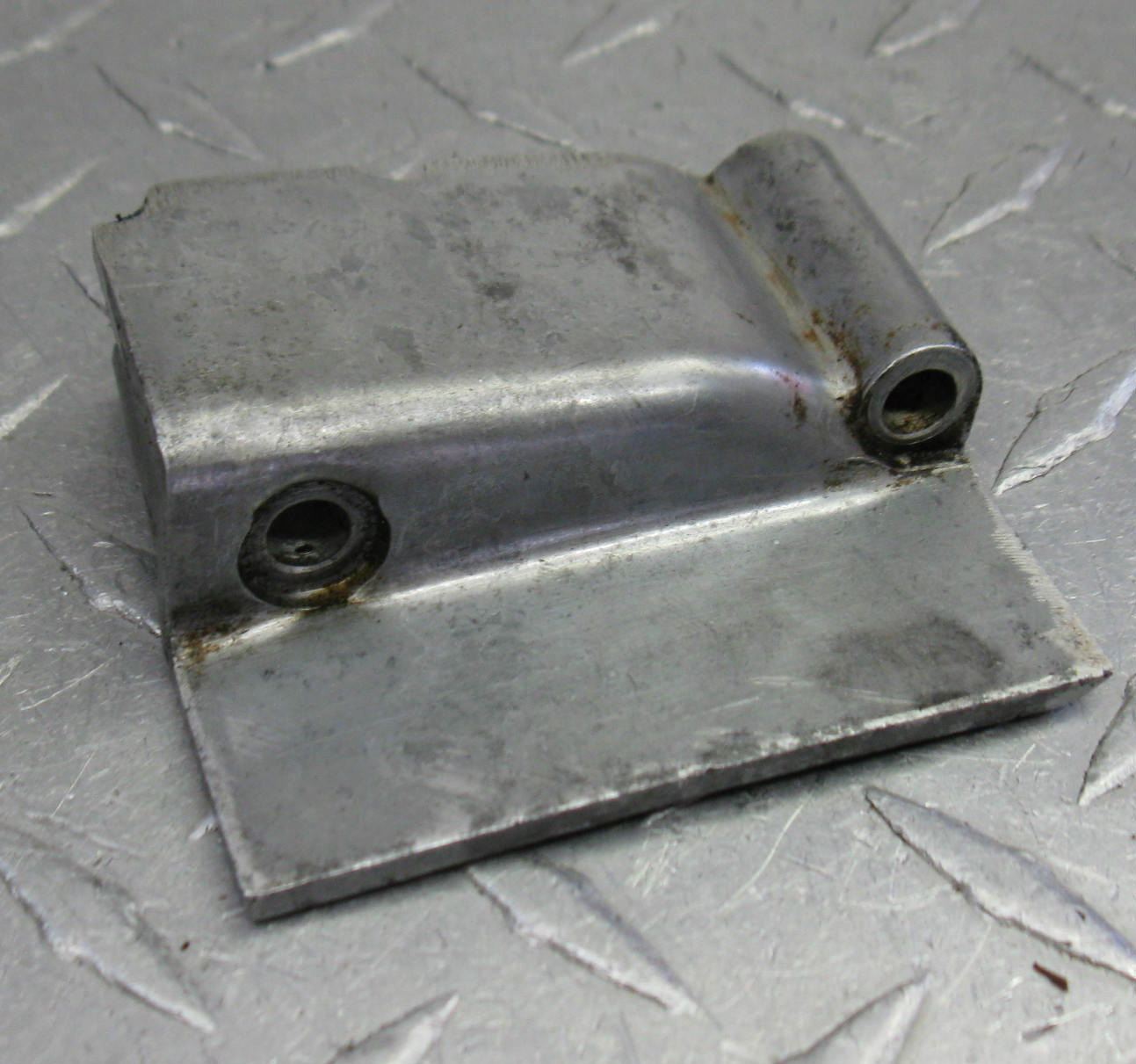 GT250 SUZUKI 1973 GT 250 73 LOWER CASE COVER