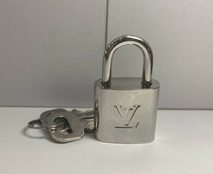 Louis Vuitton PadLock Lock 2 Key Silver Number 315 Authentic