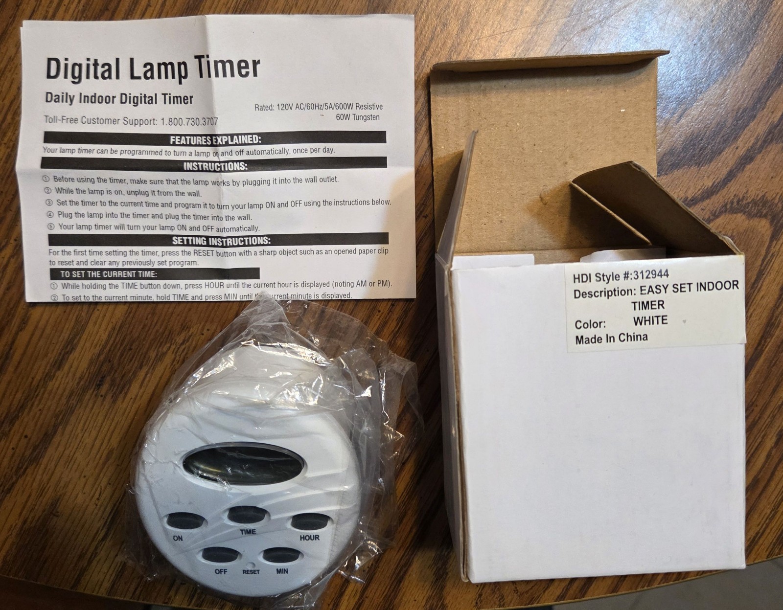 Digital Timer Indoor Timer Easy Set Daily Model 28441 LCD Display New In Box