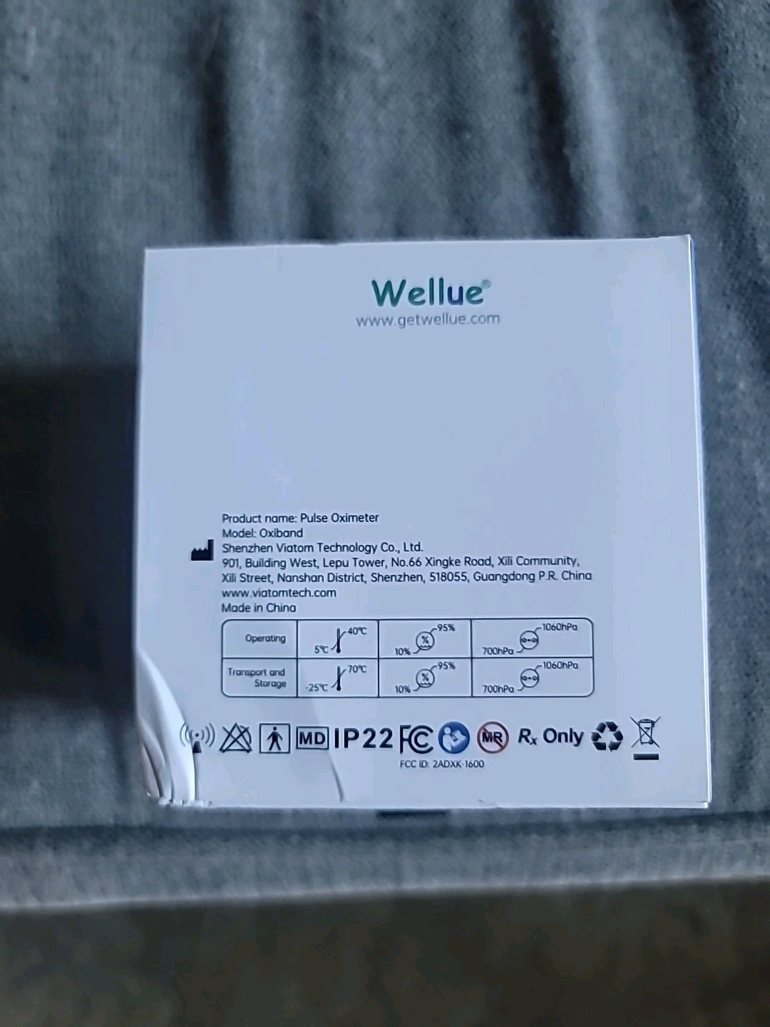 Checkme O2 Max Pulse Oximeter for SpO2 and Heart Rate Tracking Continuously