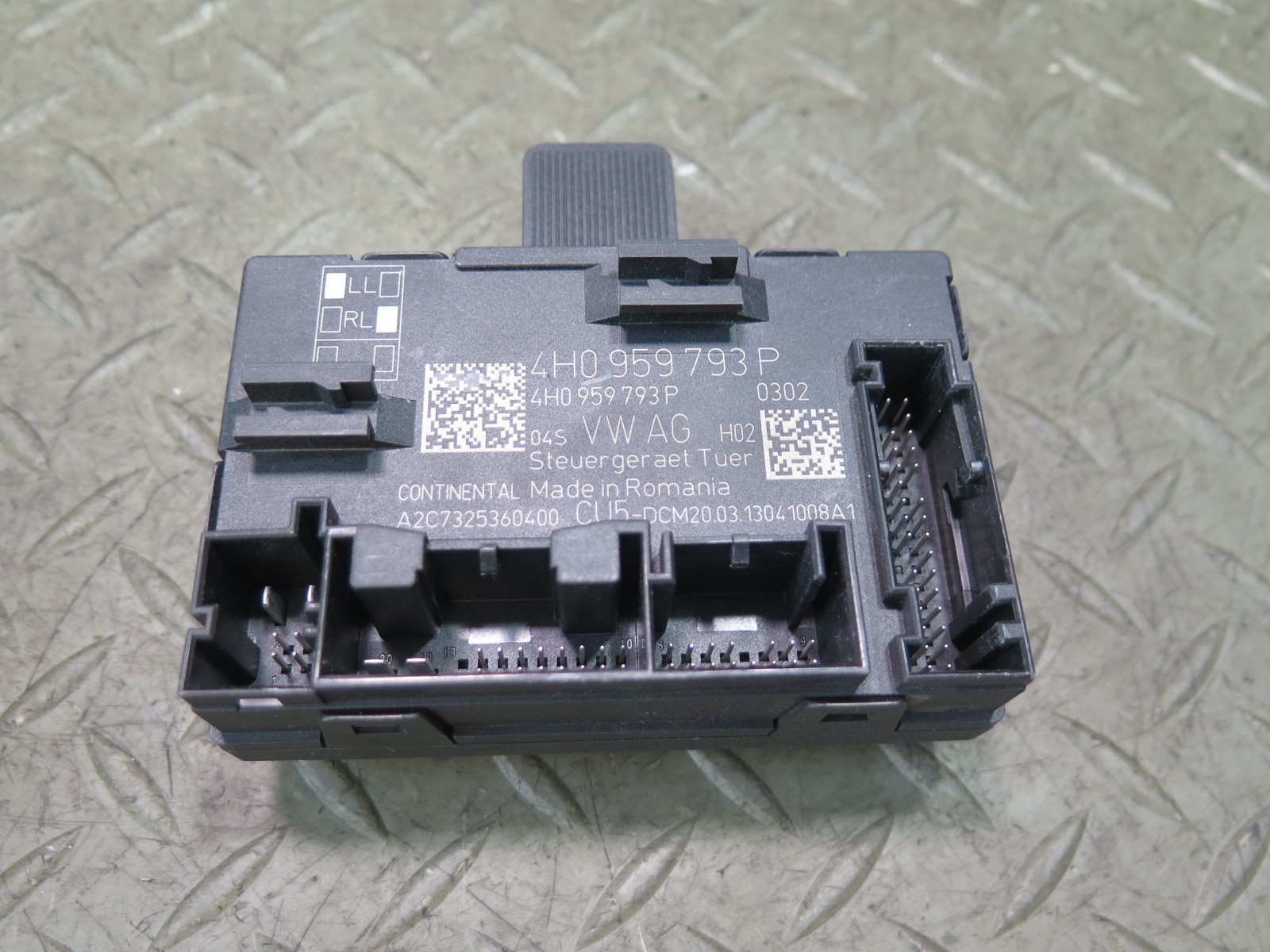 2011-2018 PORSCHE CAYENNE 958 FRONT LEFT DOOR CONTROL MODULE 4H0959793P