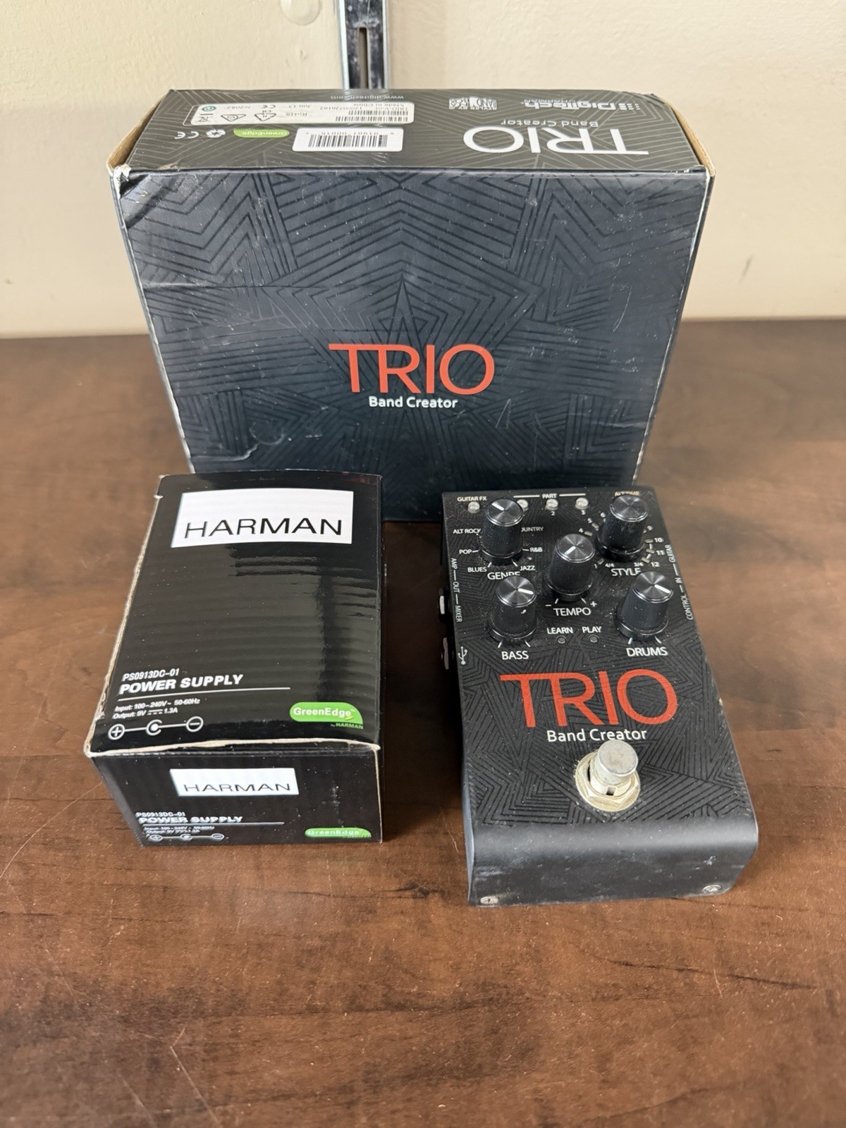 Digitech Trio Band Creator Drum Rhythm Effects Pedal