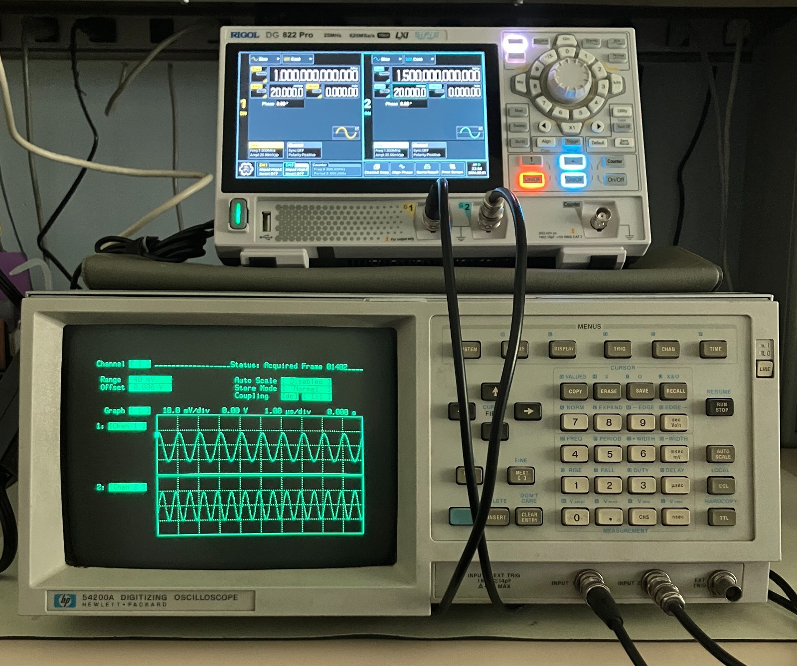 Hewlett Packard HP 54200A Digitizing Oscilloscope fully functional