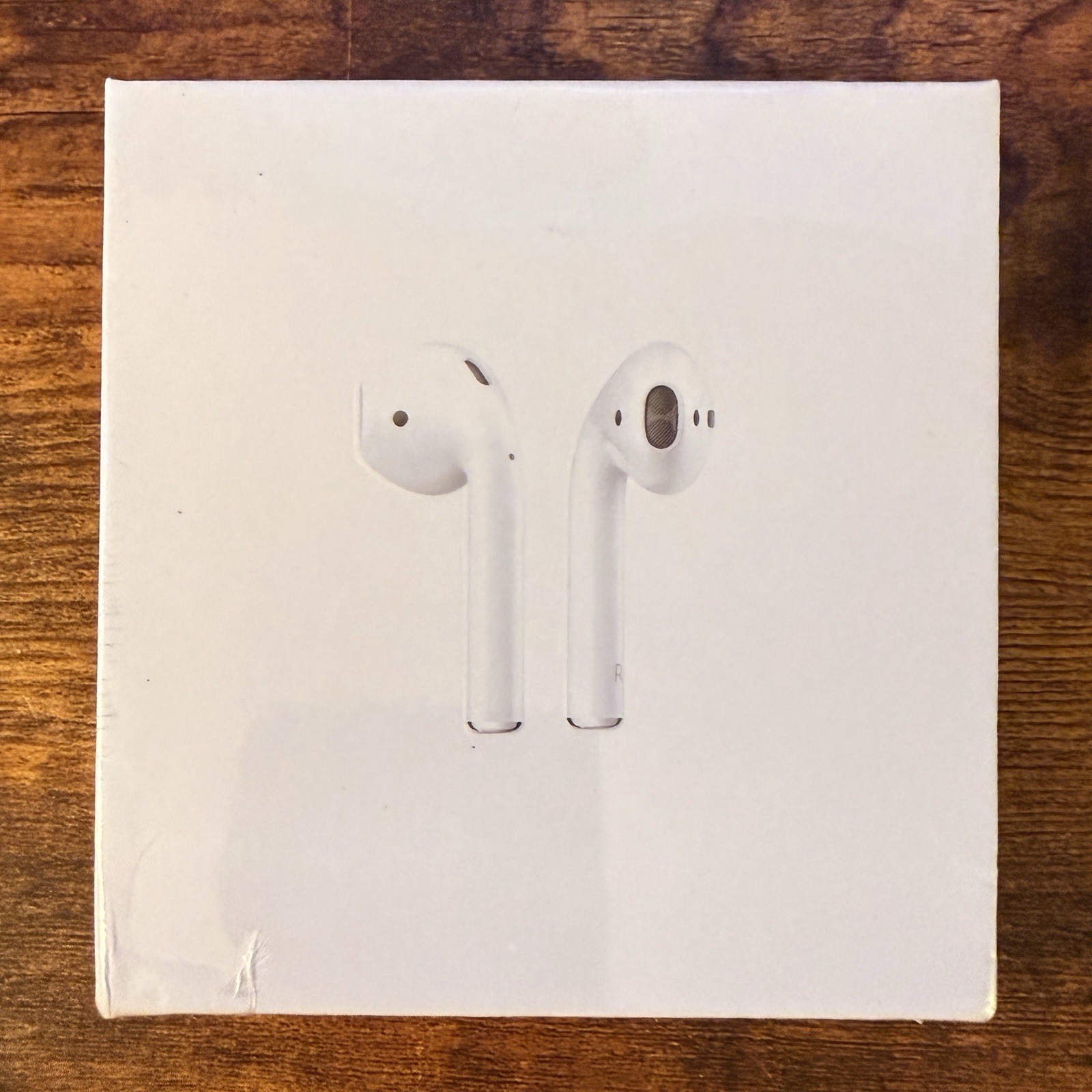 Apple AirPods 2nd Generation Bluetooth Earbuds with Charging Case NEW SEALED