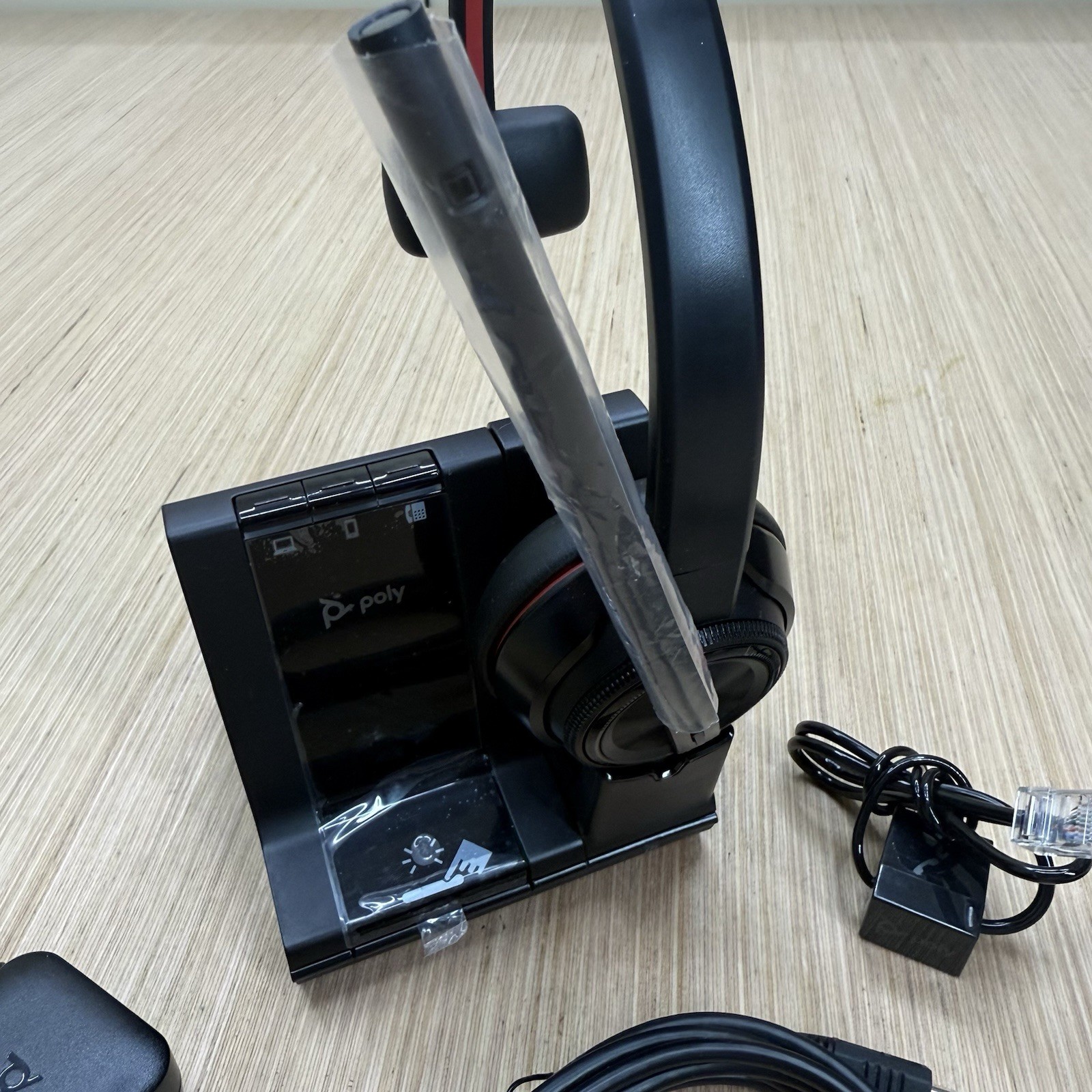 Plantronics Poly W8200B Wireless Headset MS Teams Compatible - New Open Box
