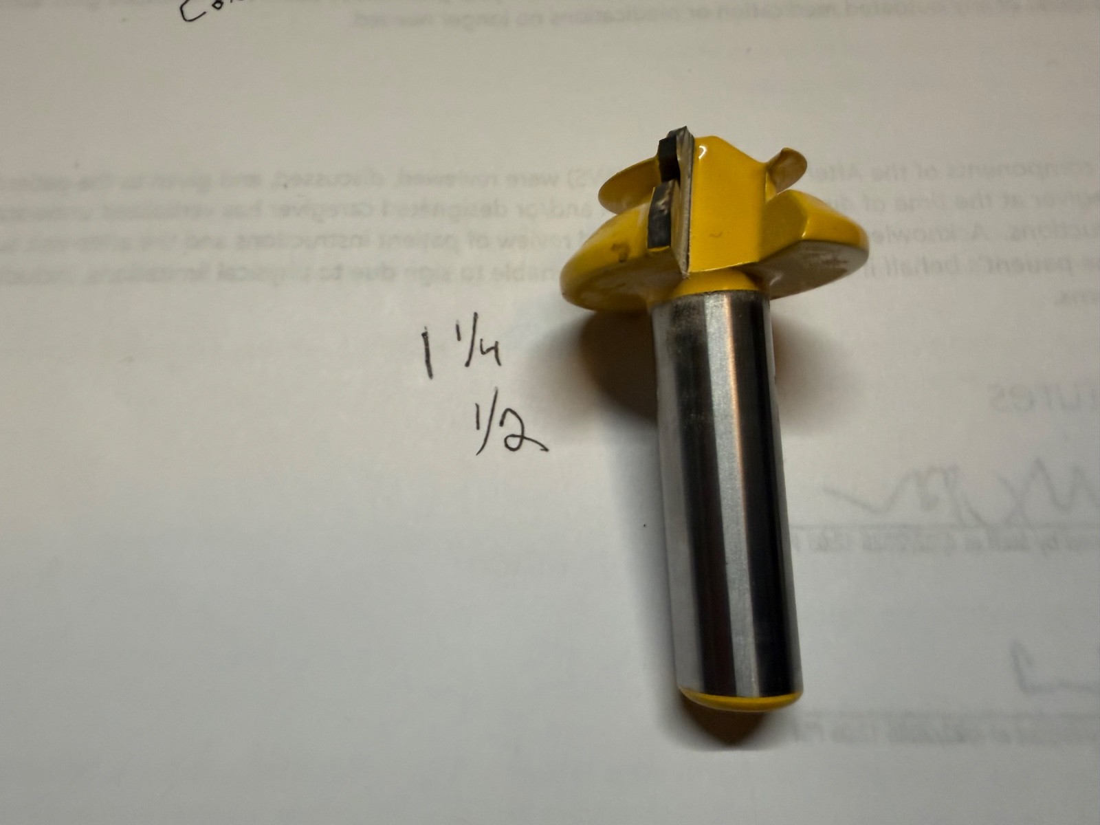 Yonico Router Bit, Lock Miter, 1 1/4" large diameter, 1/2" Shank