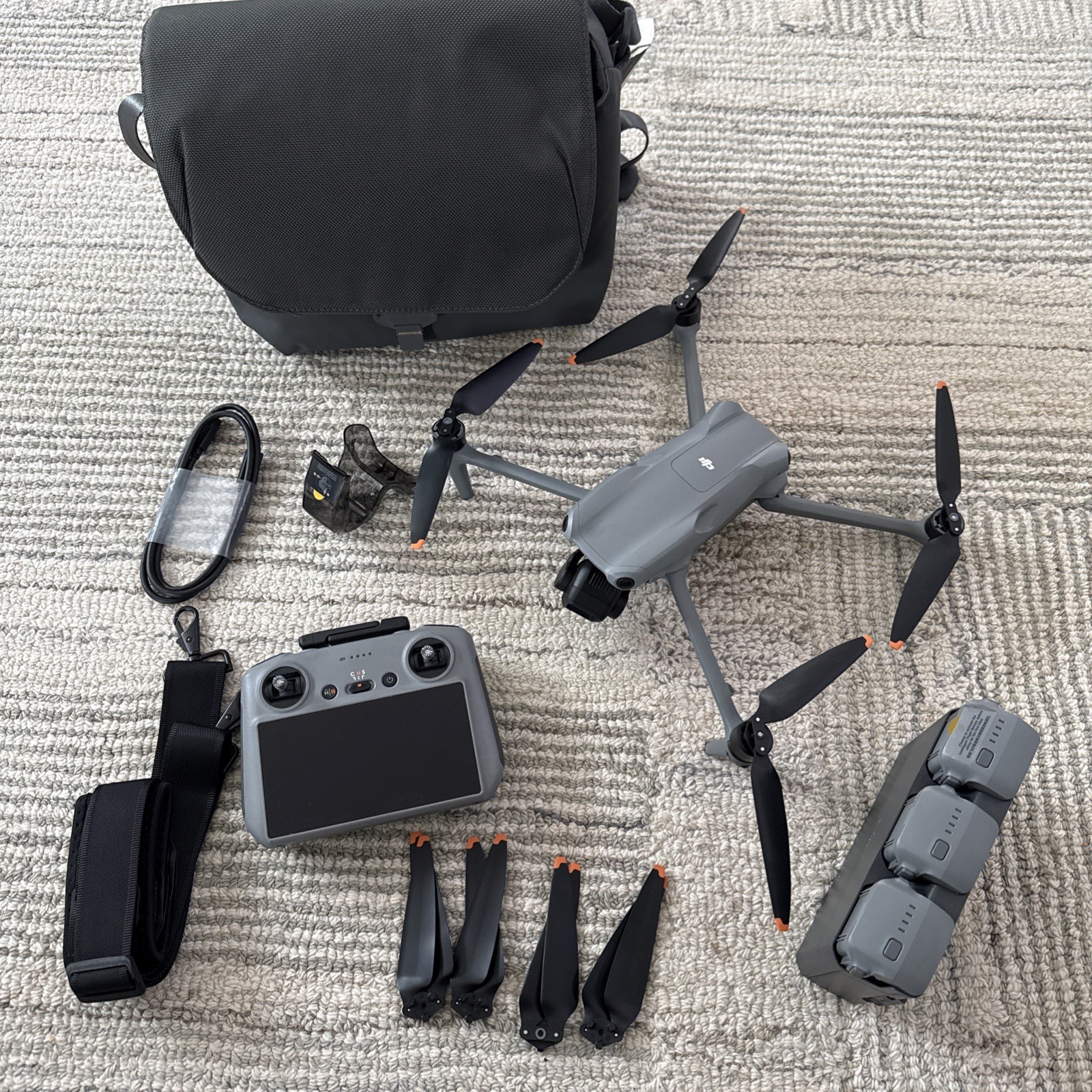 DJI Air 3 Fly More Combo RC-2 Drone 4K/60 HDR Dual Camera 3 Batteries