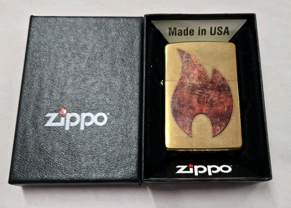 2019 Zippo Cigarette Lighter W Rusty Flame Design Brushed Brass  Unused W Box