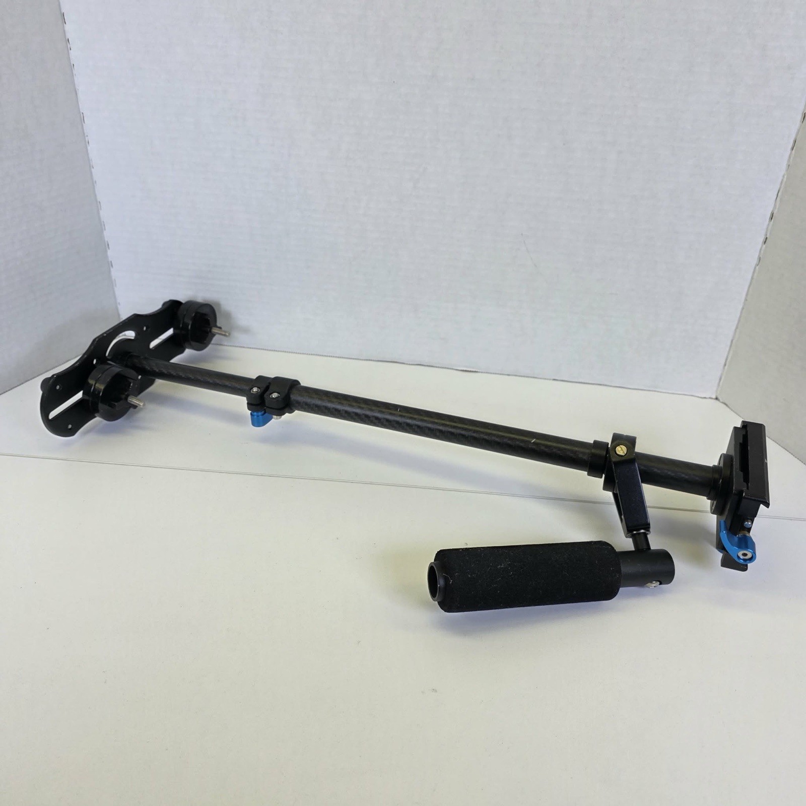 Carbon Fiber 24'' Handheld Stabilizer with Quick Shoe Plate for DSLR