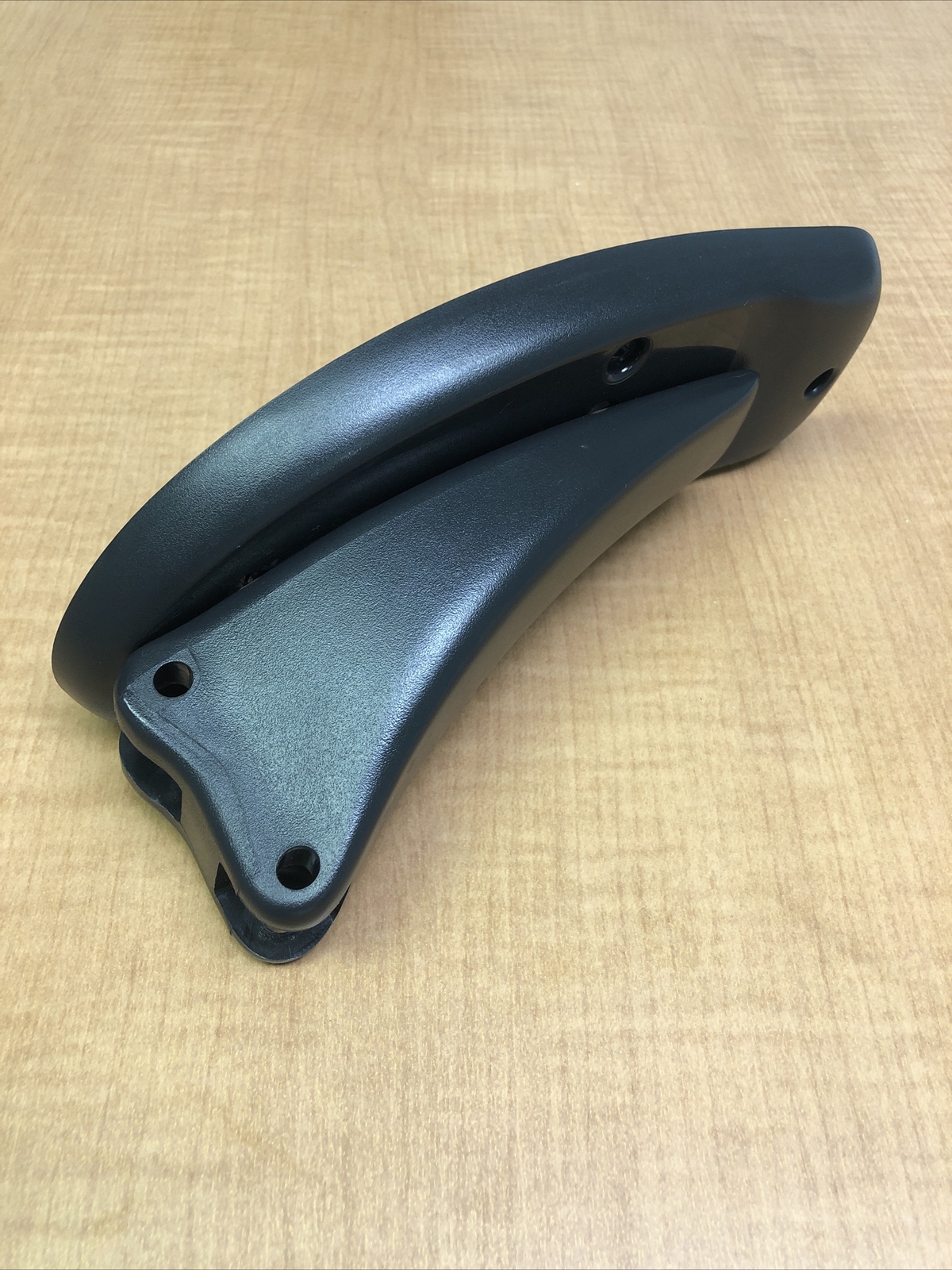 Humanscale Freedom Office Chair: New Style Advanced Arm Cup - Right Side Only