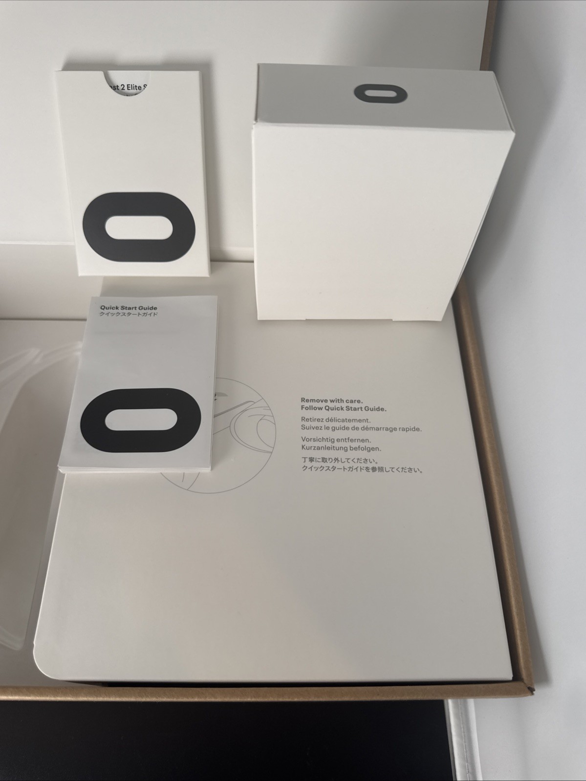 BOX ONLY :Oculus Quest 2 Elite Strap Box: BOX ONLY